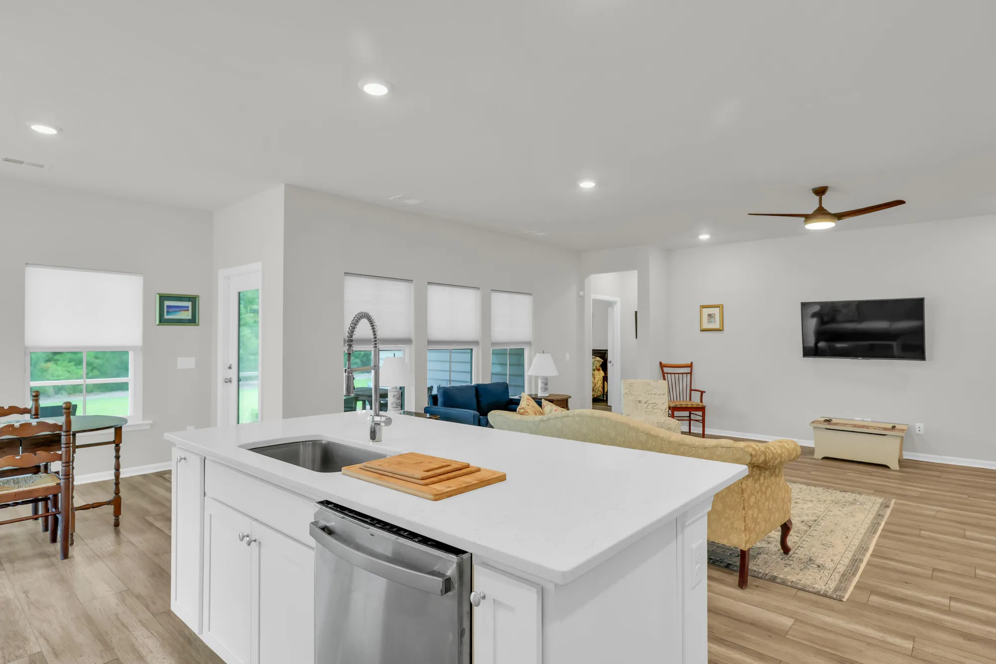 Property Slideshow image 14 of 57 | 1011 locals st, Summerville, SC, 29485