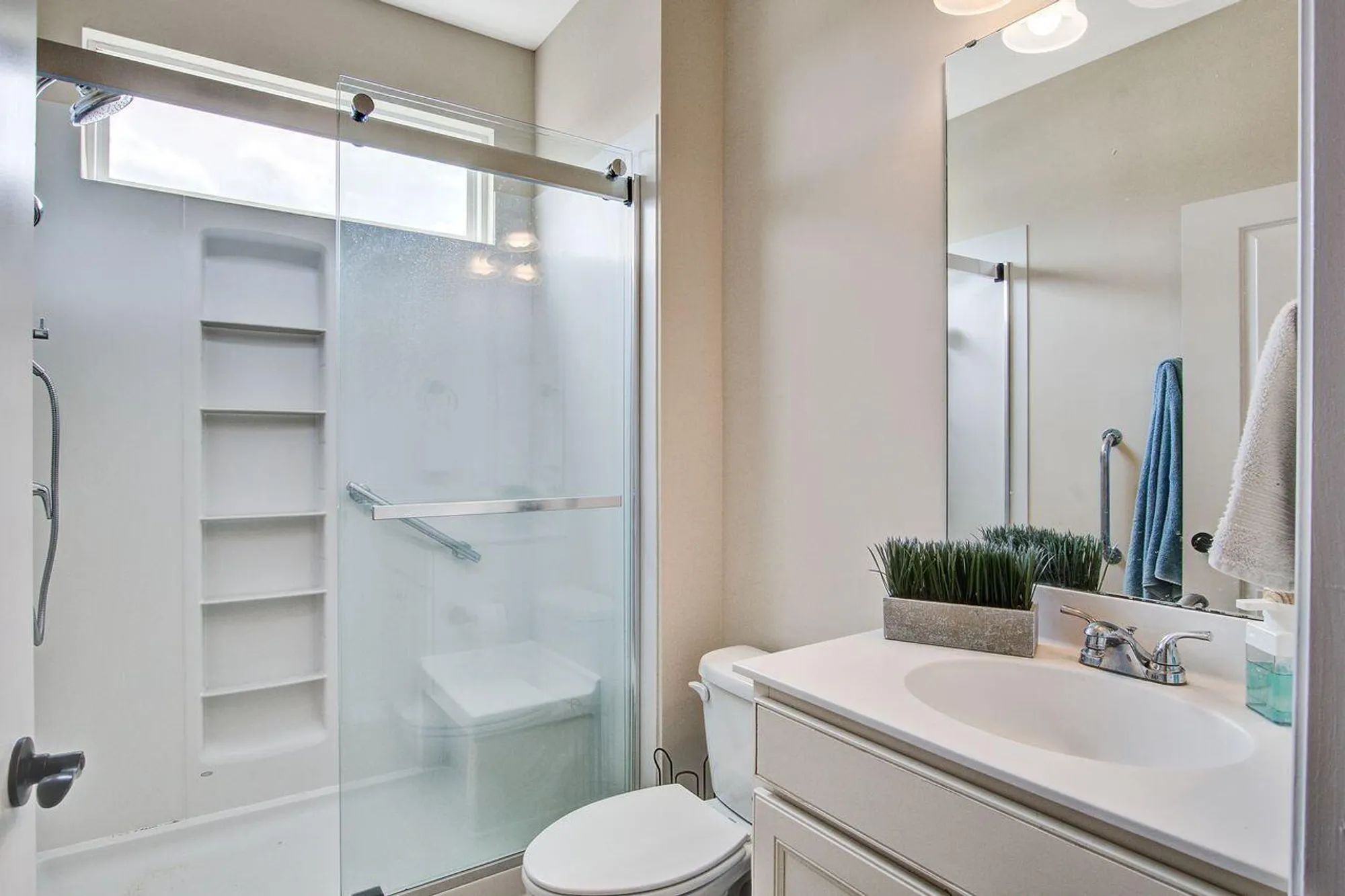 Property Slideshow image 31 of 55 | 521 tranquil waters way, Summerville, SC, 29486