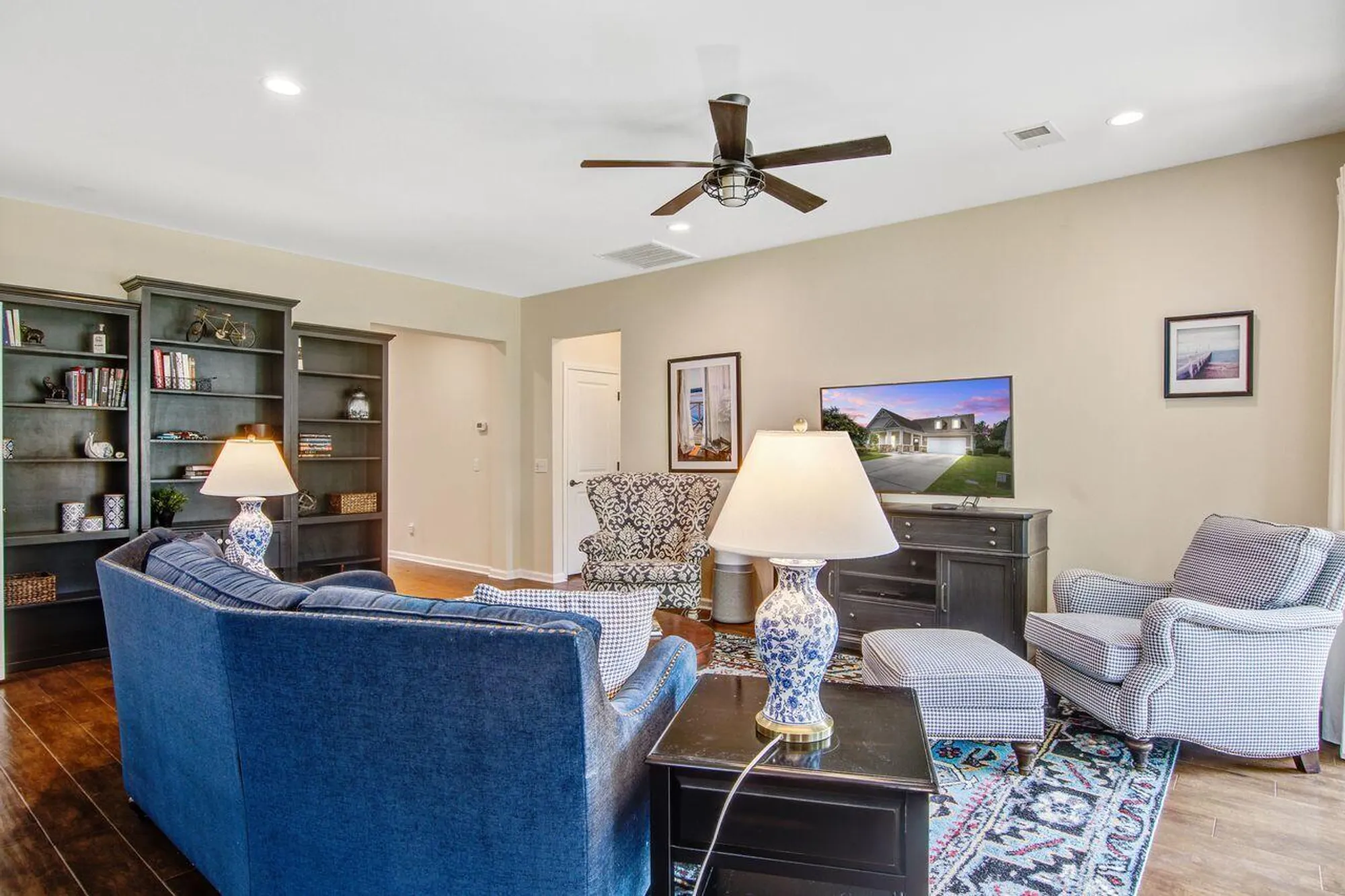 Property Slideshow image 8 of 55 | 521 tranquil waters way, Summerville, SC, 29486