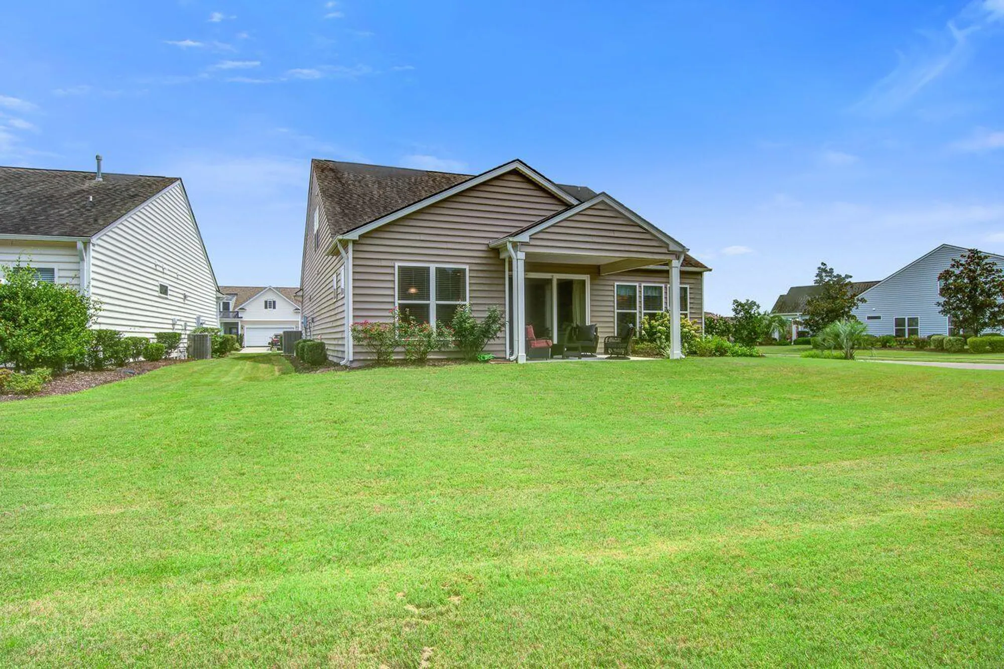 Property Slideshow image 42 of 55 | 521 tranquil waters way, Summerville, SC, 29486