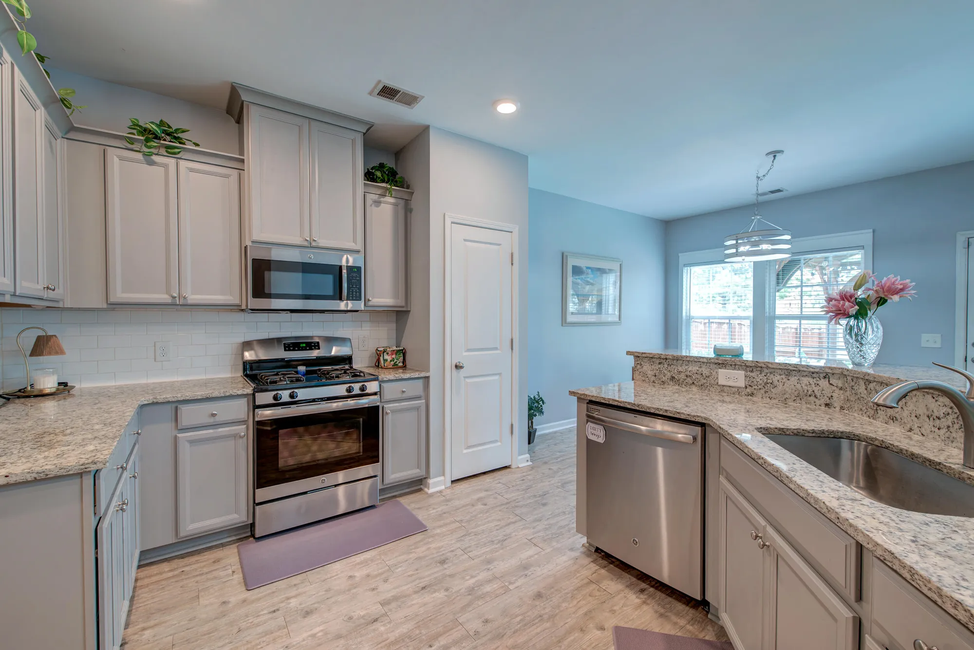 Property Slideshow image 35 of 48 | 763 redbud ln, Summerville, SC, 29486