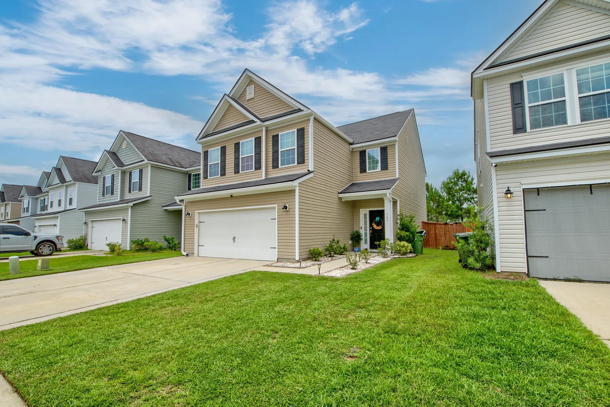 Property Slideshow image 27 of 48 | 763 redbud ln, Summerville, SC, 29486