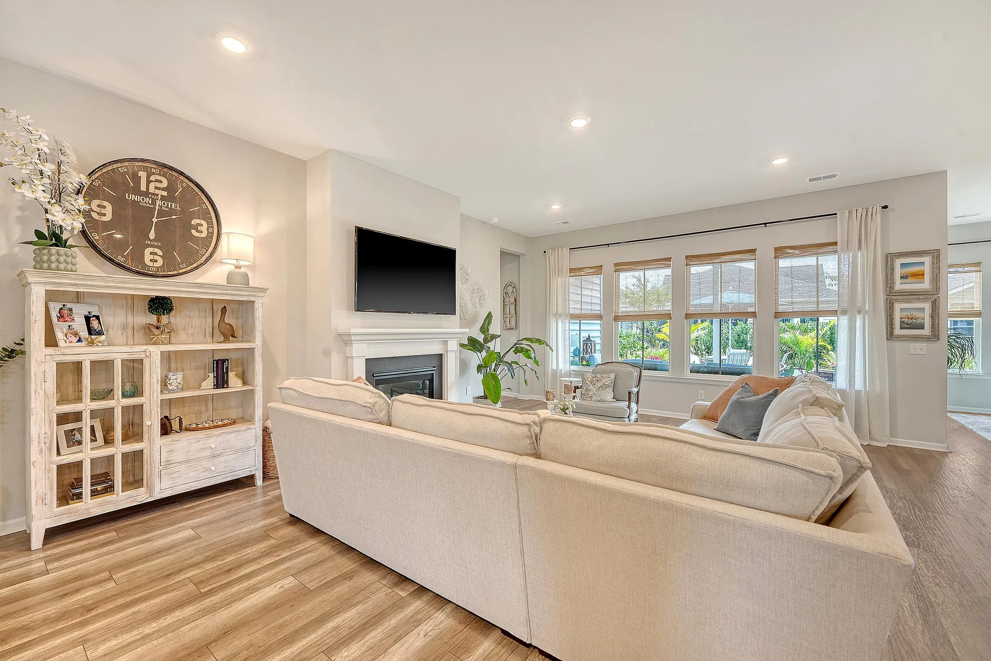 Property Slideshow image 14 of 82 | 1109 bellwether ln, Summerville, SC, 29485