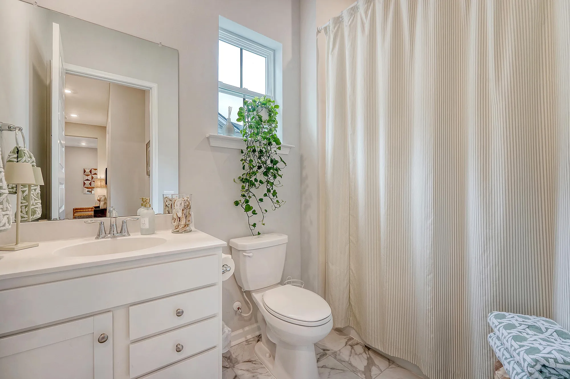 Property Slideshow image 53 of 82 | 1109 bellwether ln, Summerville, SC, 29485