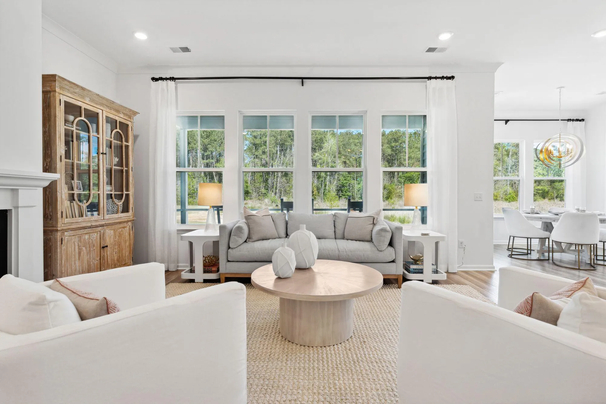 Property Slideshow image 5 of 7 | 1111 darling st, Summerville, SC, 29485