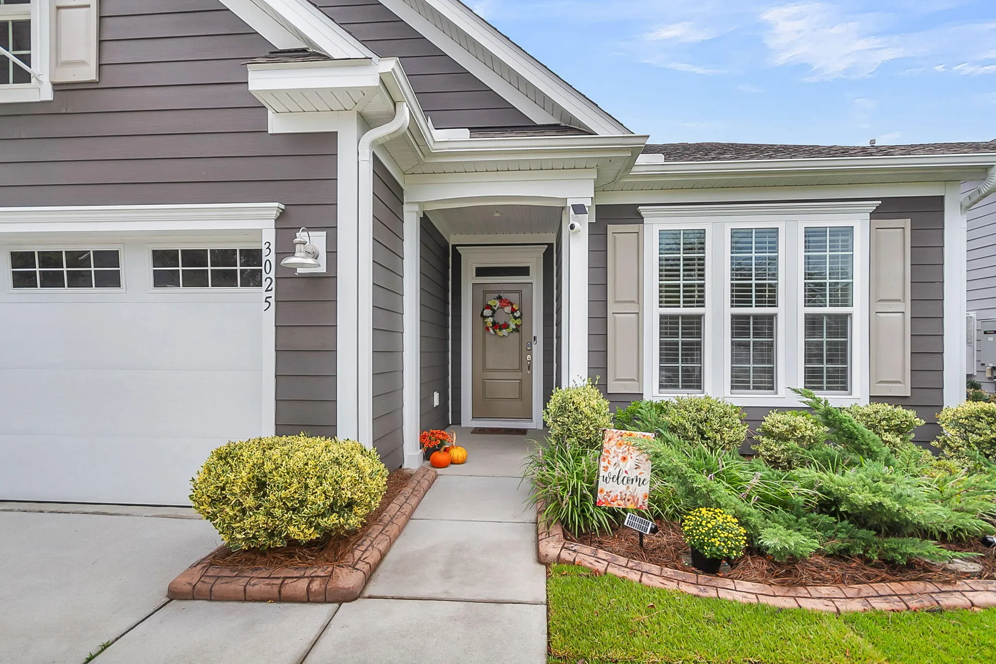 Property Slideshow image 10 of 59 | 3025 aura ln, Summerville, SC, 29483