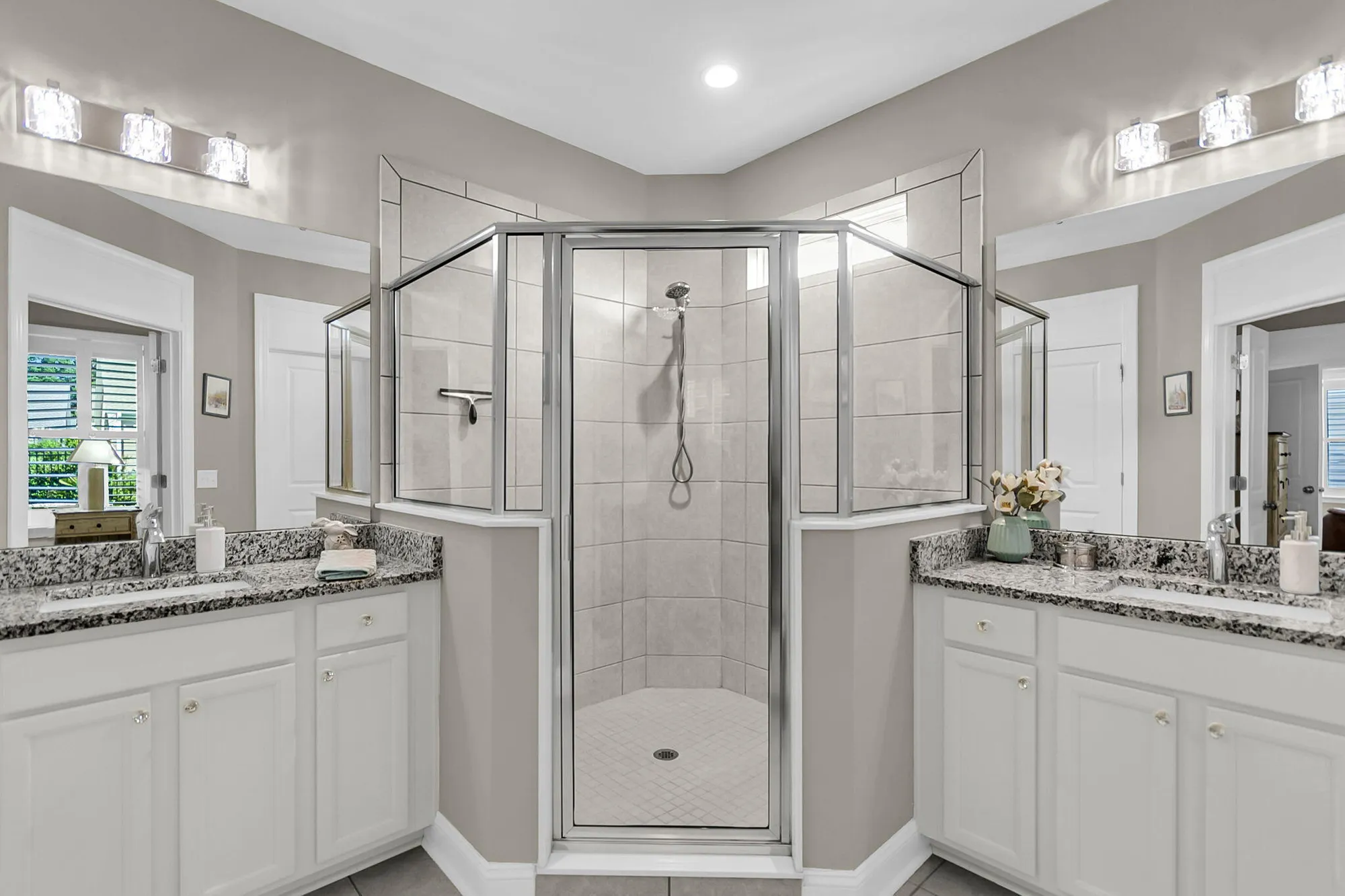 Property Slideshow image 23 of 59 | 3025 aura ln, Summerville, SC, 29483