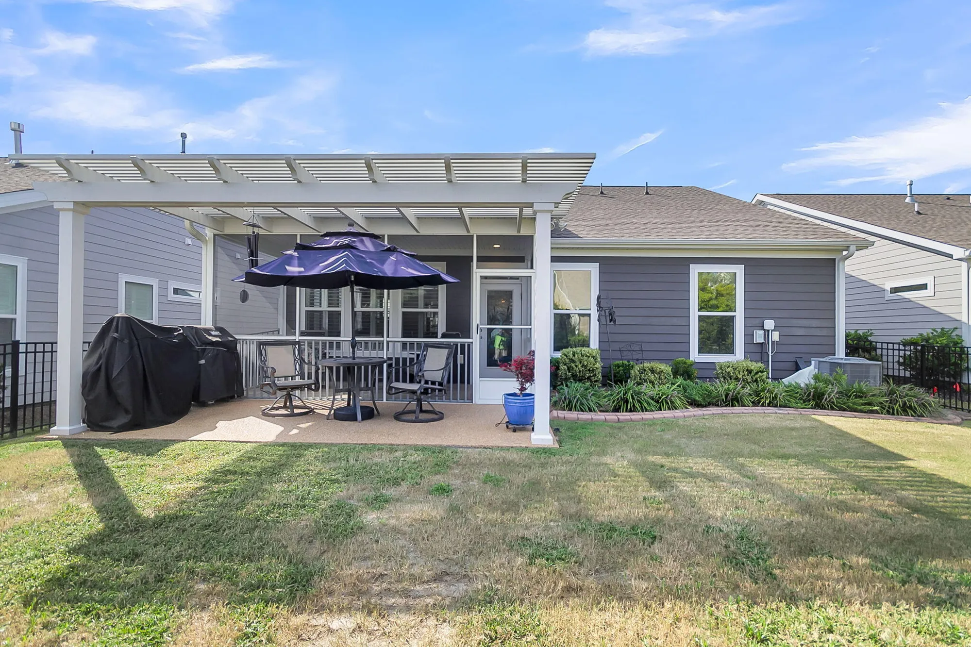 Property Slideshow image 30 of 59 | 3025 aura ln, Summerville, SC, 29483