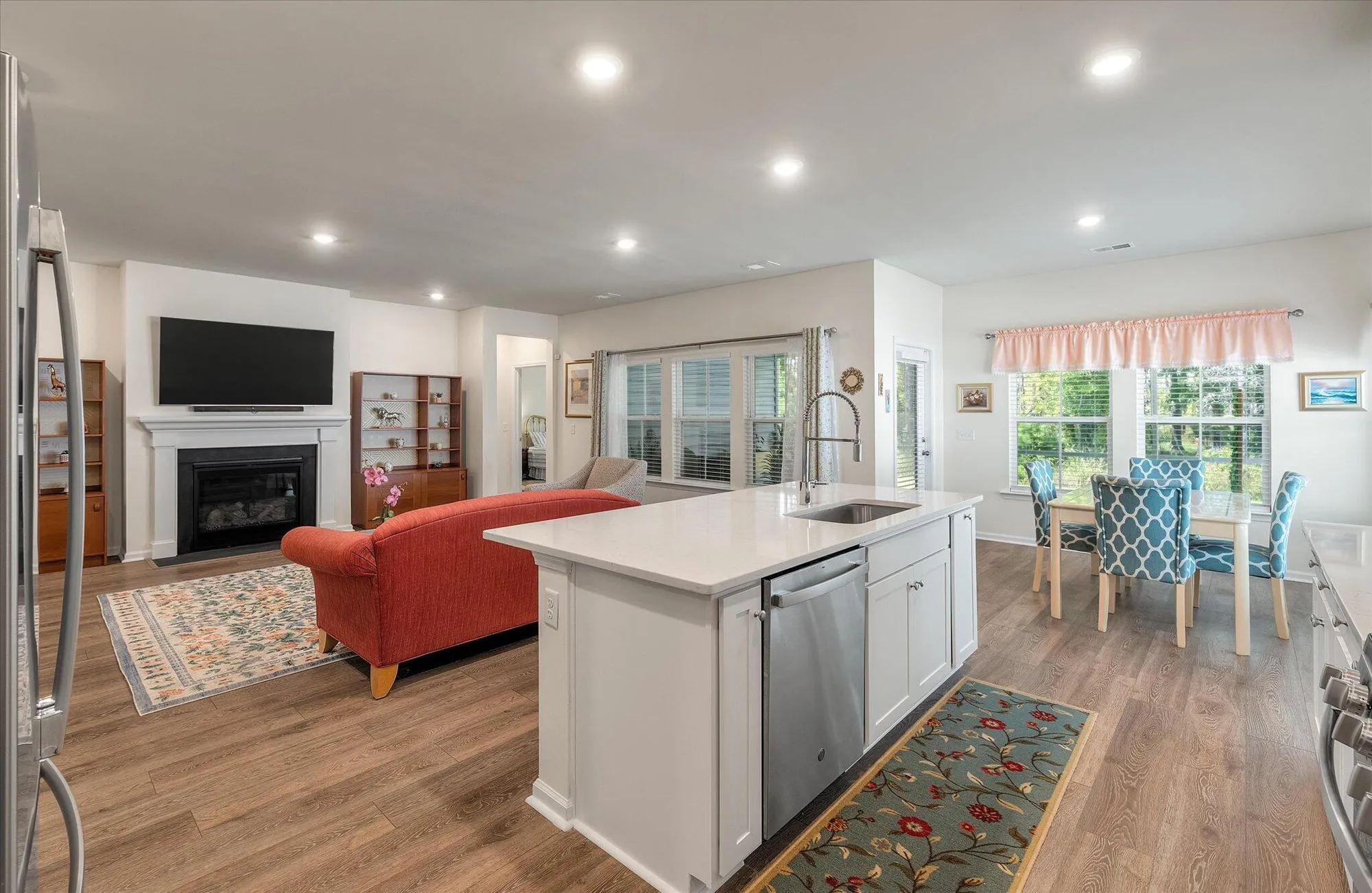 Property Slideshow image 7 of 51 | 1130 coastal creek ct, Summerville, SC, 29485