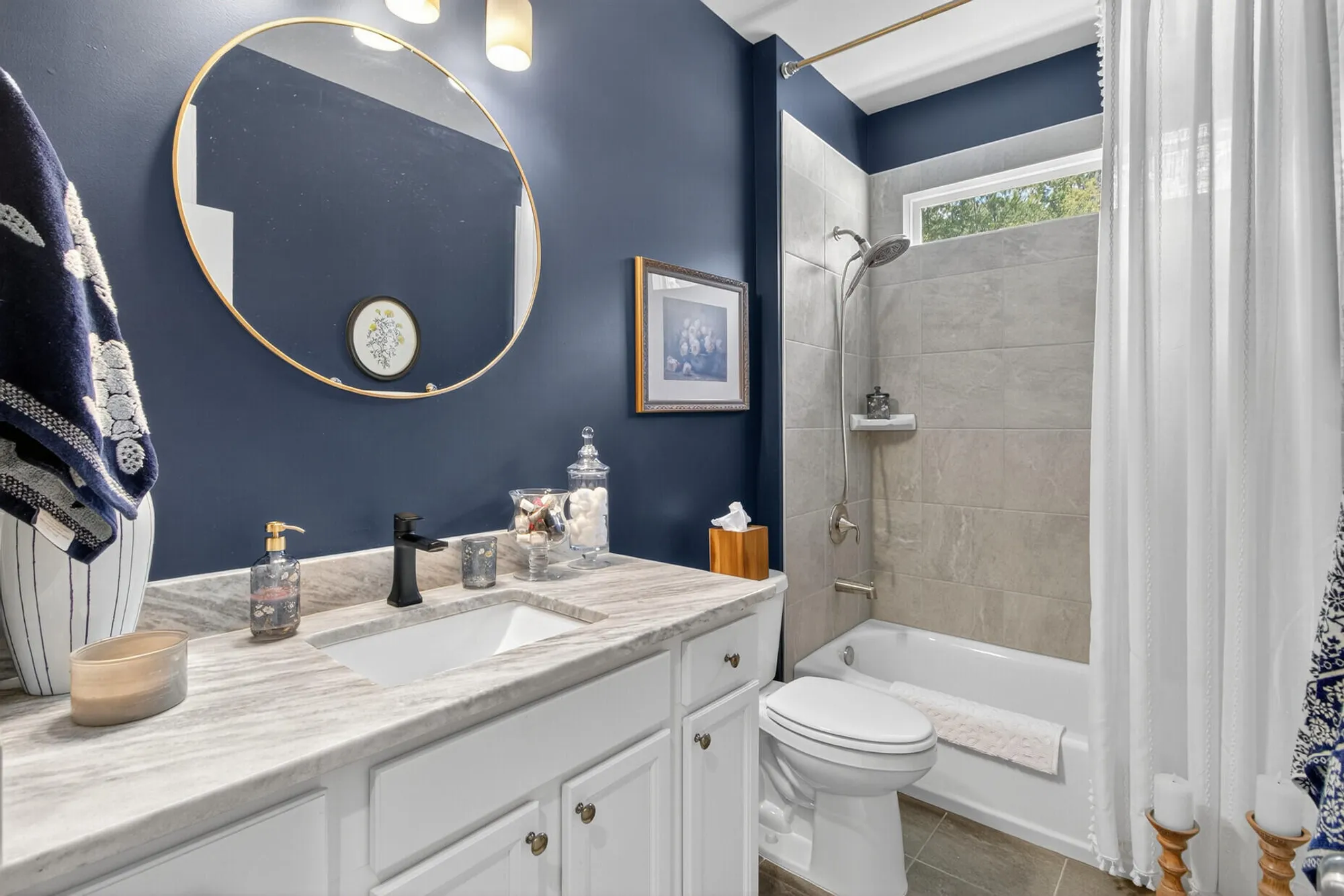 Property Slideshow image 18 of 43 | 122 waxwing dr, Summerville, SC, 29483