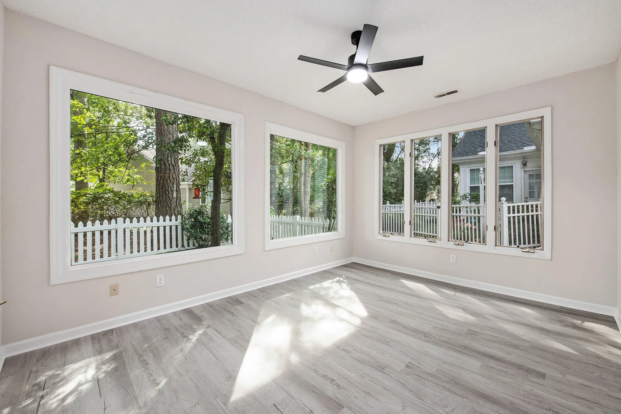 Property Slideshow image 17 of 30 | 9123 delancey cir, North Charleston, SC, 29406