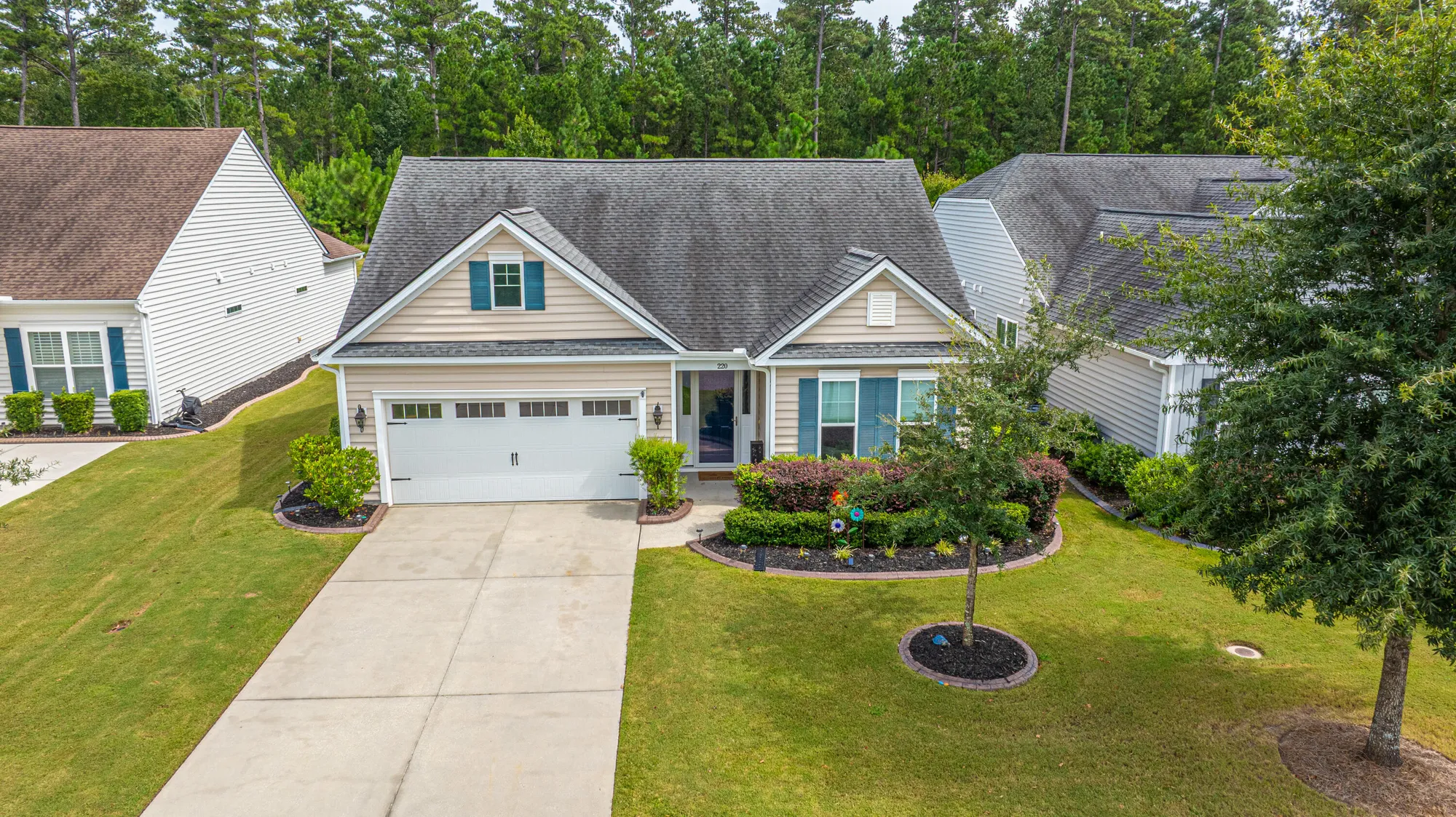 Property Slideshow image 39 of 64 | 220 tupelo lake dr, Summerville, SC, 29486