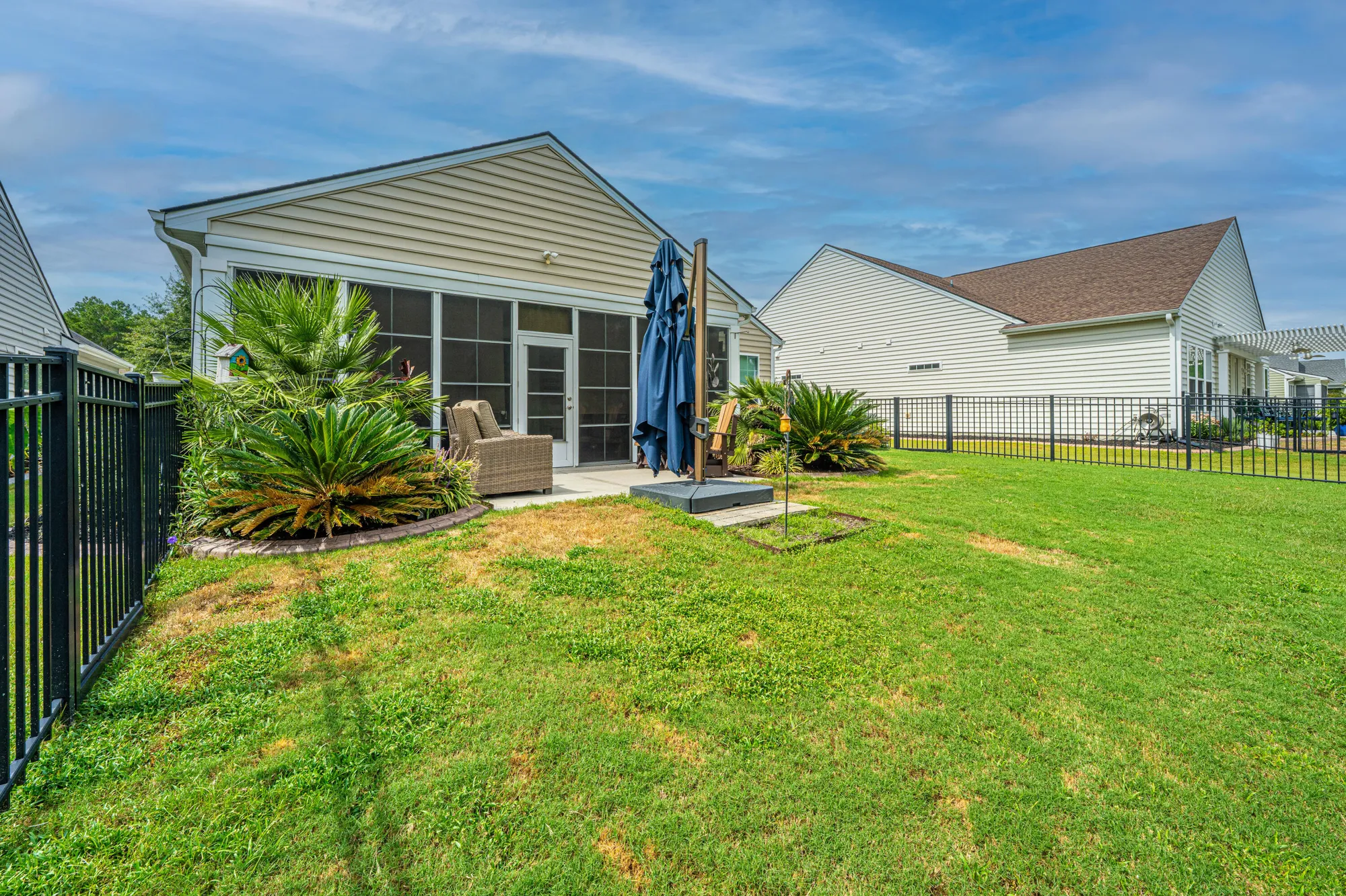 Property Slideshow image 34 of 64 | 220 tupelo lake dr, Summerville, SC, 29486