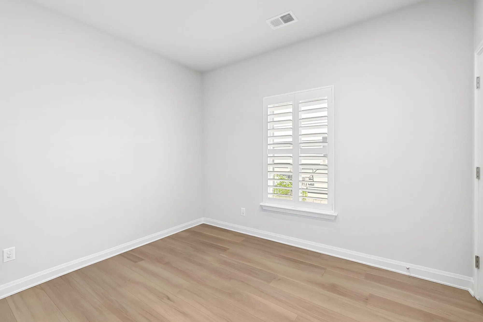 Property Slideshow image 18 of 27 | 1133 cooper point st, Summerville, SC, 29485