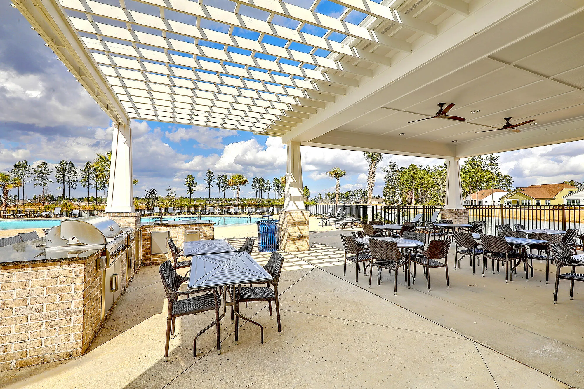 Property Slideshow image 38 of 46 | 515 marsh cove cir, Summerville, SC, 29486