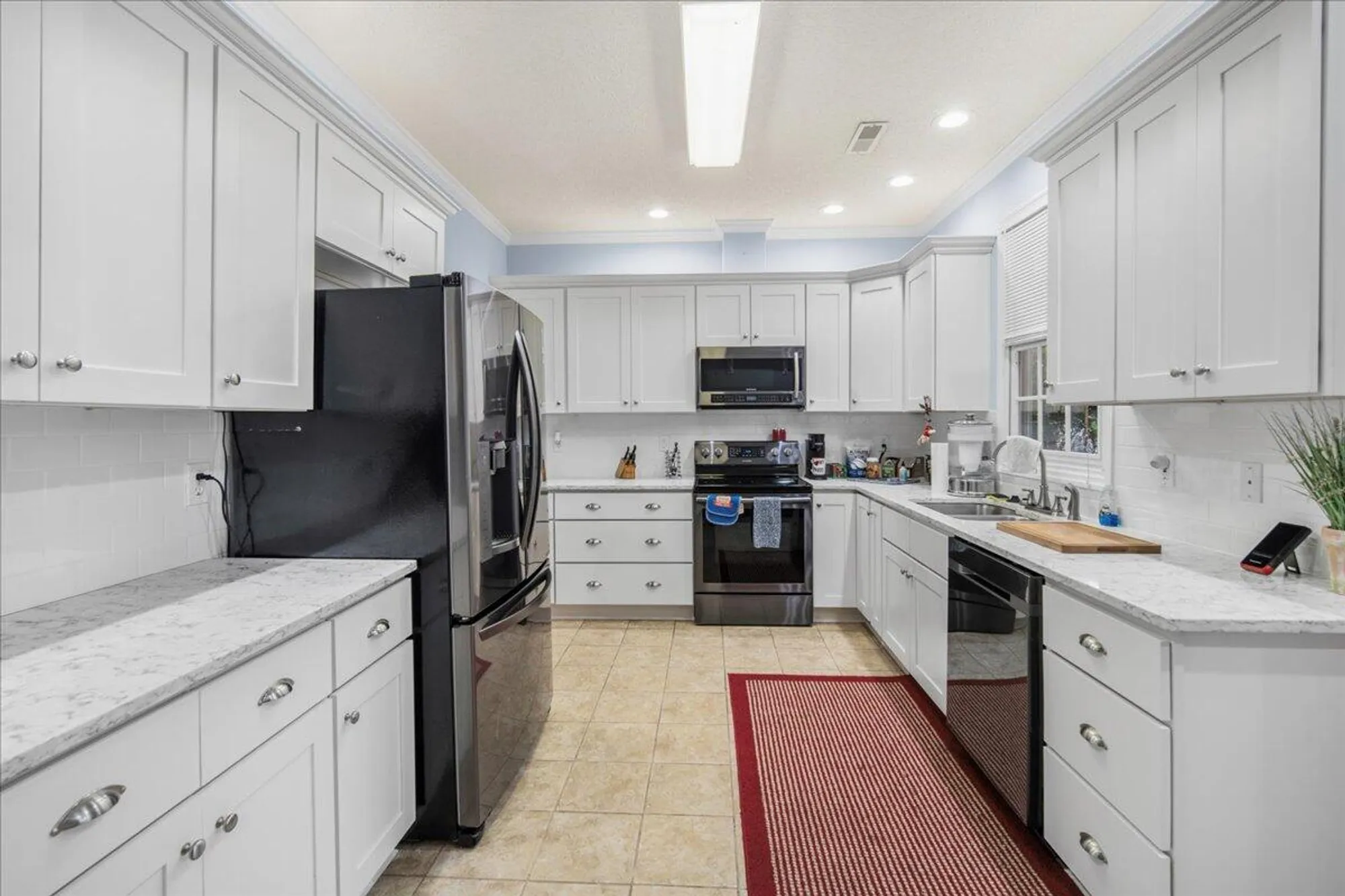 Property Slideshow image 14 of 66 | 9182 spring branch ct, North Charleston, SC, 29406