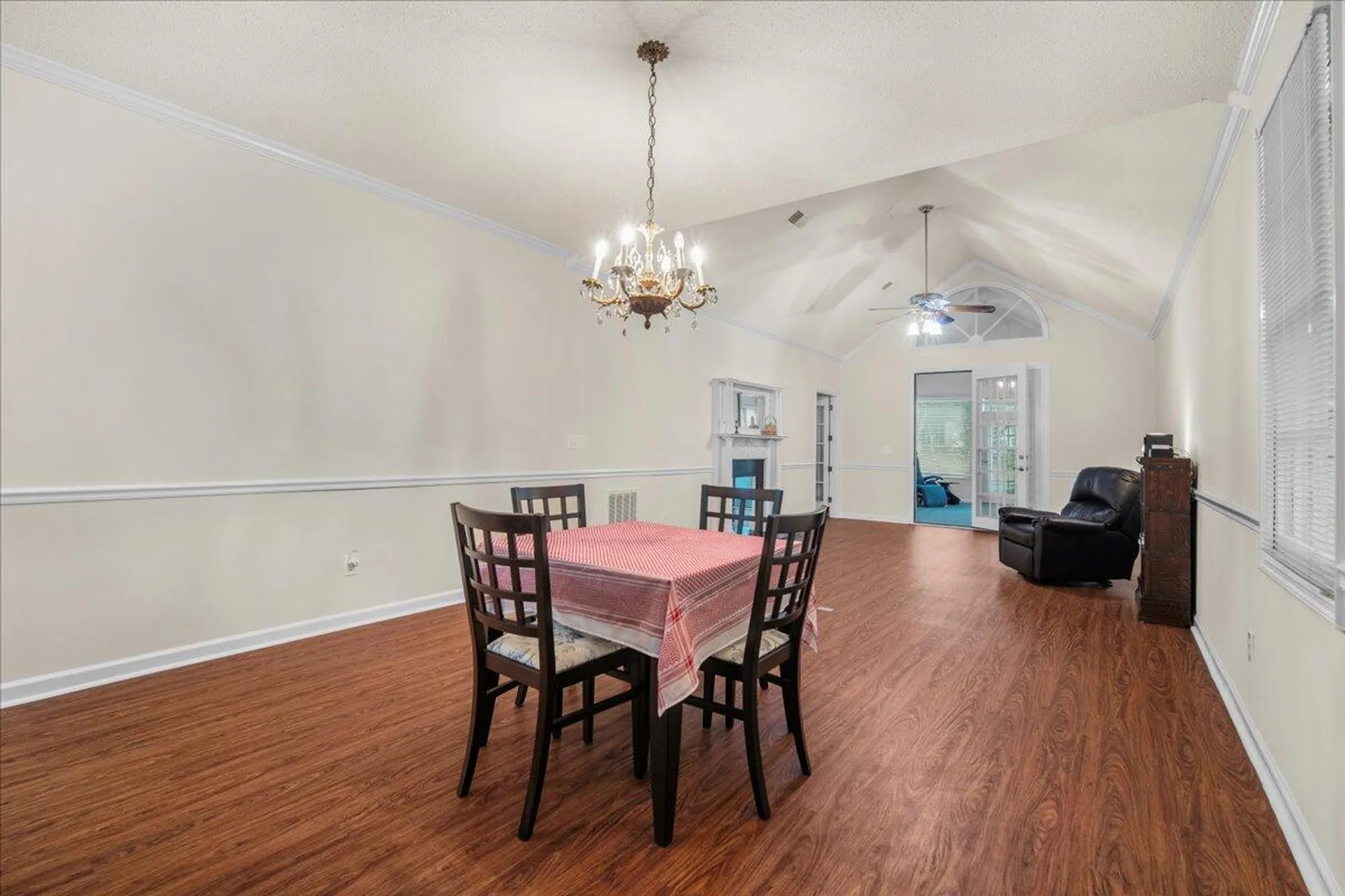 Property Slideshow image 21 of 66 | 9182 spring branch ct, North Charleston, SC, 29406