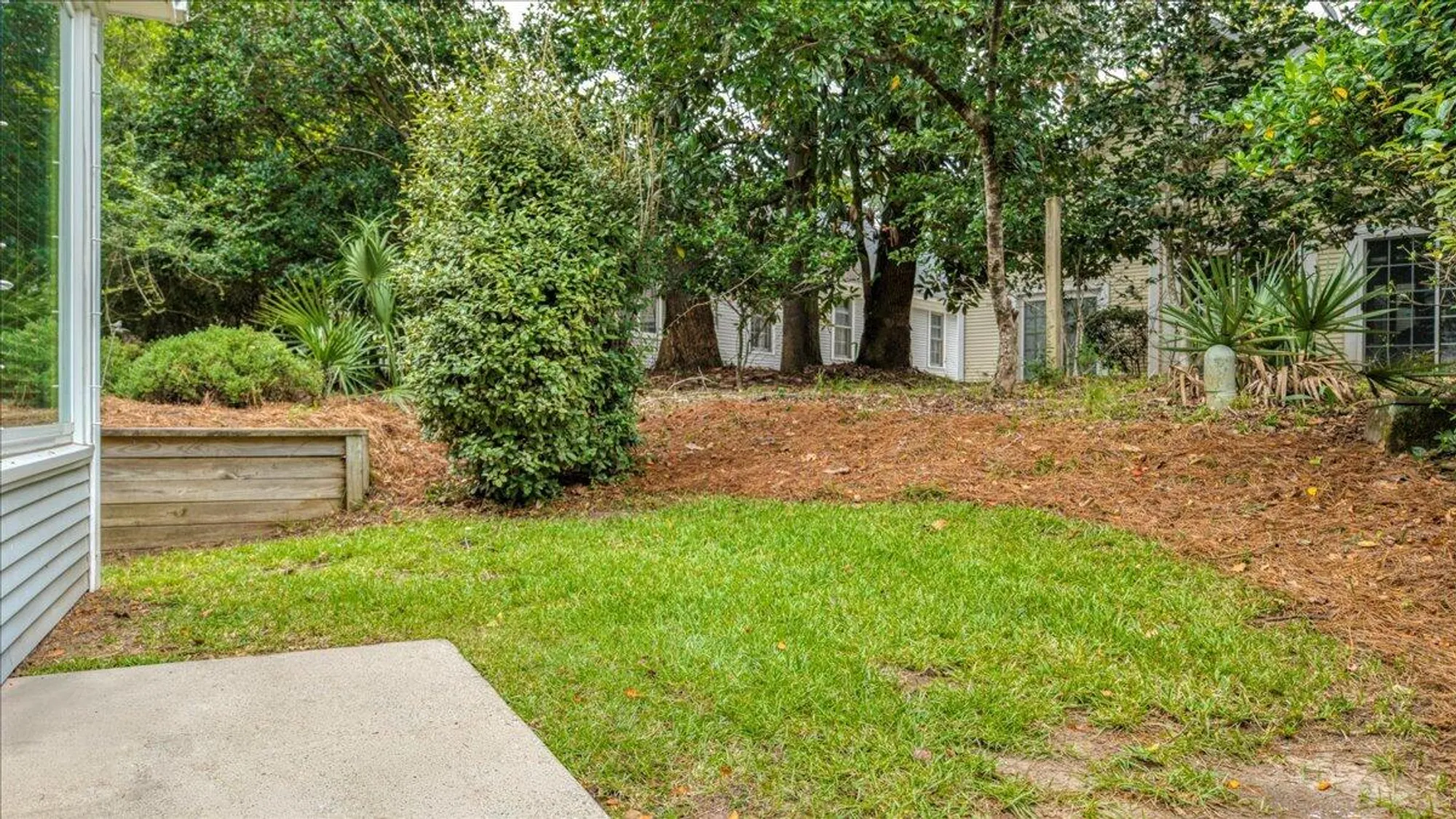 Property Slideshow image 46 of 66 | 9182 spring branch ct, North Charleston, SC, 29406