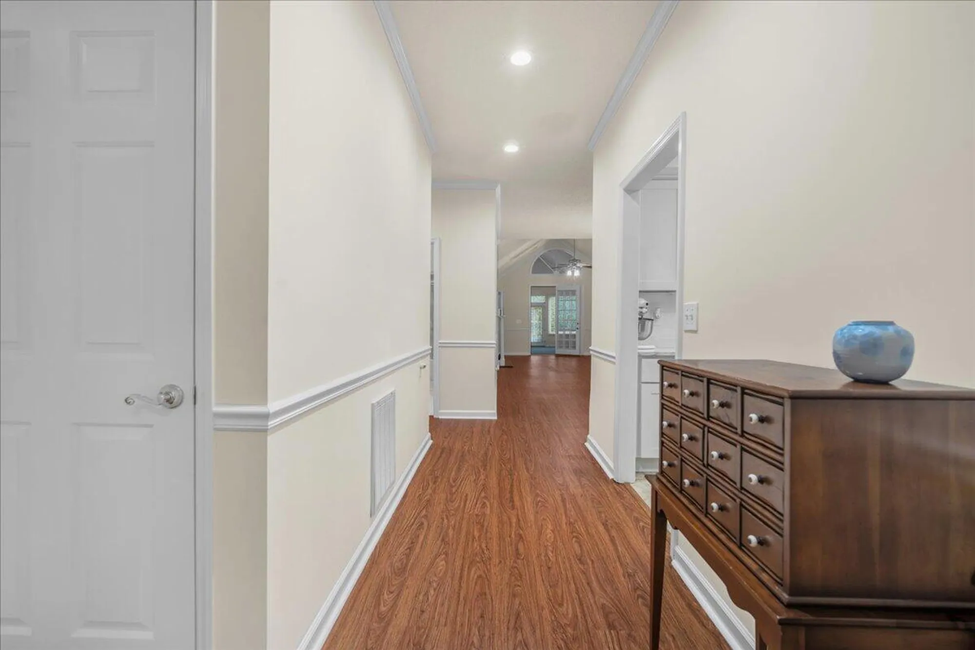 Property Slideshow image 12 of 66 | 9182 spring branch ct, North Charleston, SC, 29406