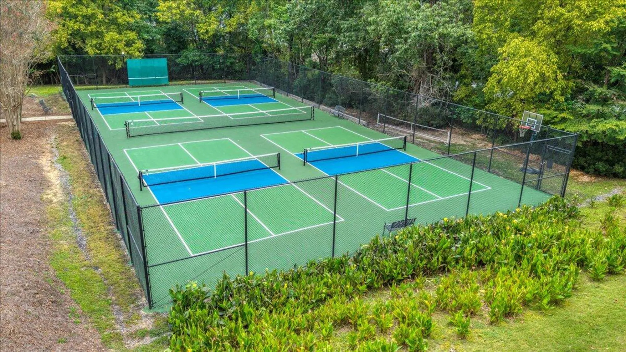 Property Slideshow image 57 of 66 | 9182 spring branch ct, North Charleston, SC, 29406