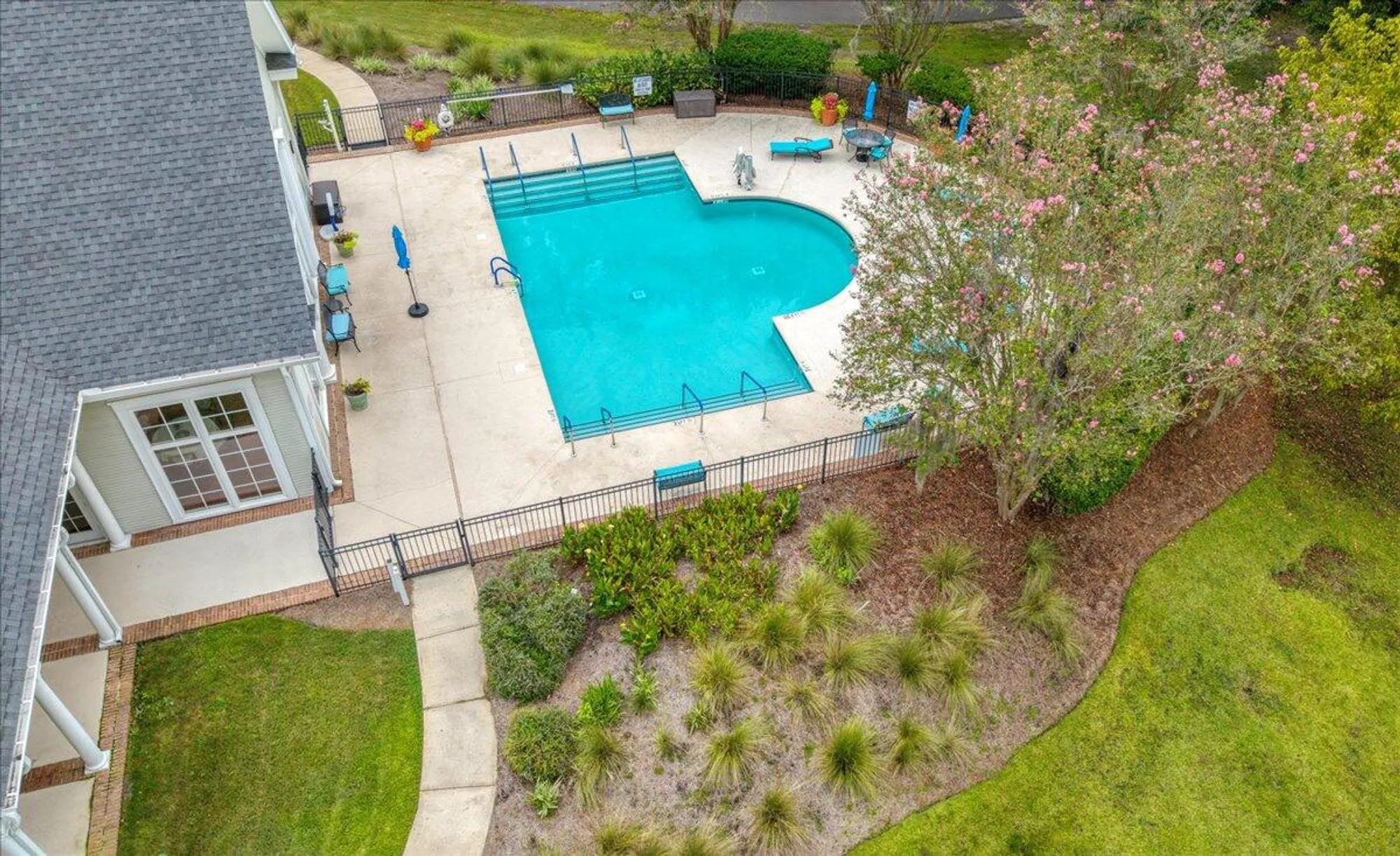 Property Slideshow image 63 of 66 | 9182 spring branch ct, North Charleston, SC, 29406