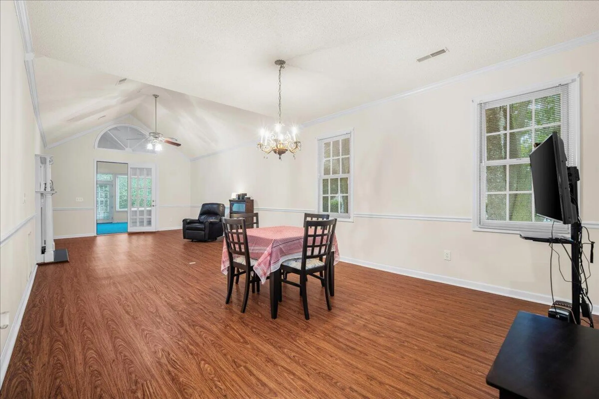 Property Slideshow image 20 of 66 | 9182 spring branch ct, North Charleston, SC, 29406