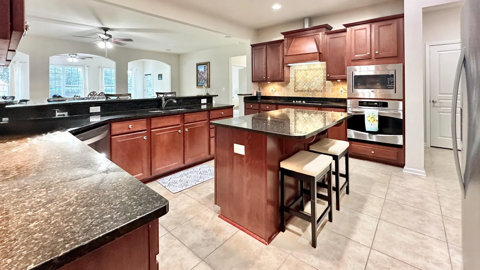 Property Slideshow image 14 of 46 | 349 waterlily way, Summerville, SC, 29486