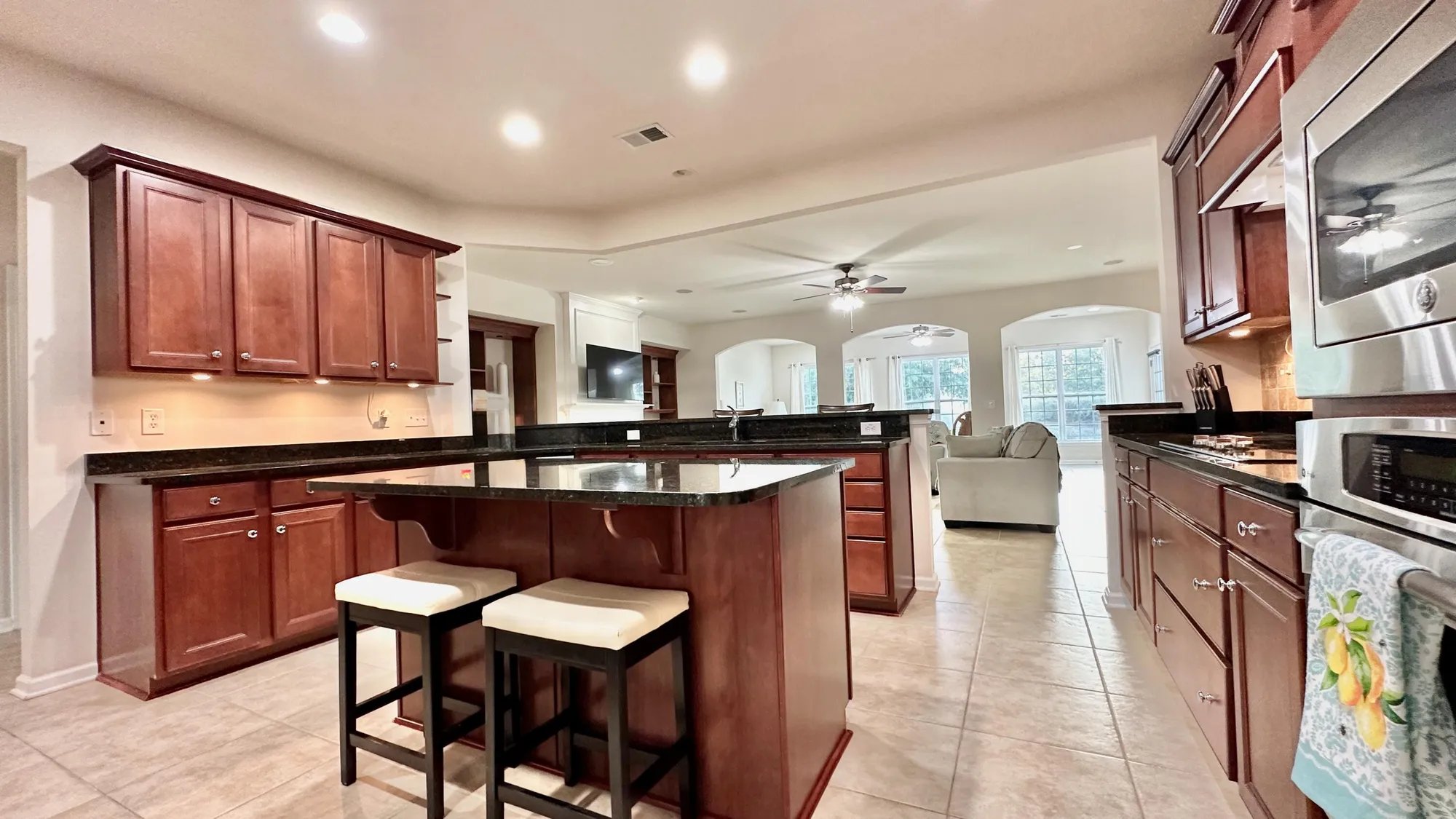 Property Slideshow image 15 of 46 | 349 waterlily way, Summerville, SC, 29486