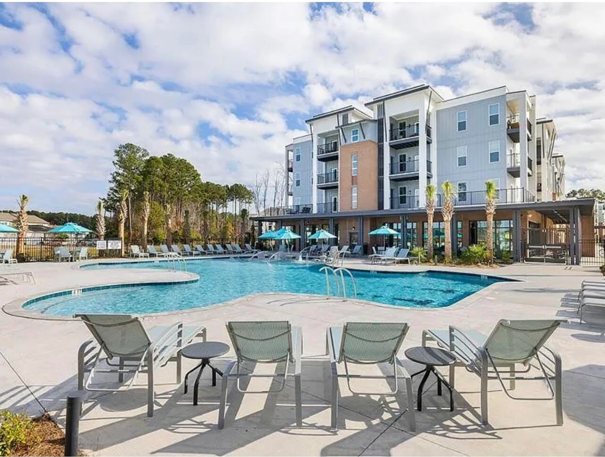 Property Slideshow image 44 of 50 | 3521 artful loop # 26, Mount Pleasant, SC, 29466