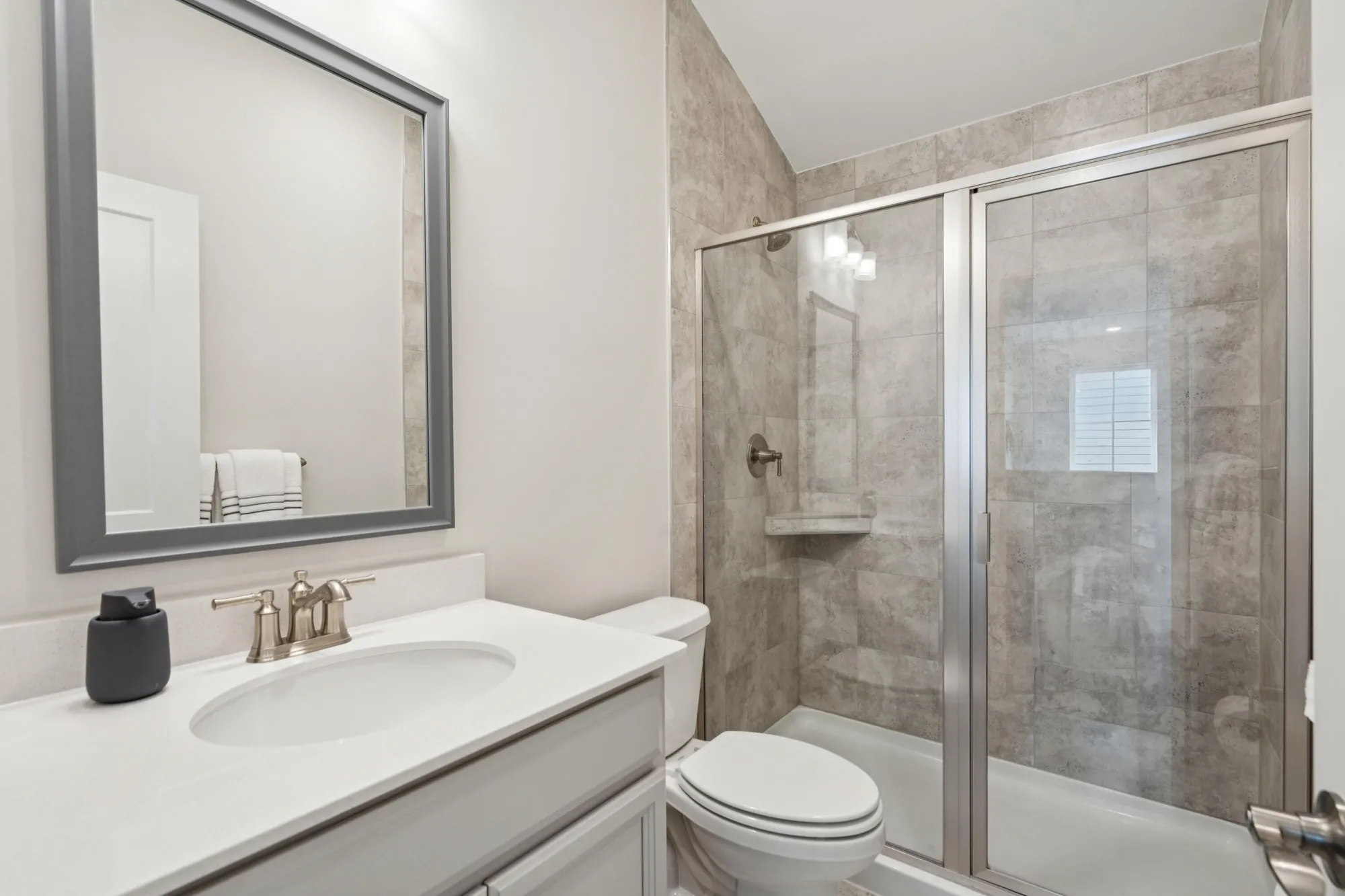 Property Slideshow image 29 of 50 | 3521 artful loop # 26, Mount Pleasant, SC, 29466