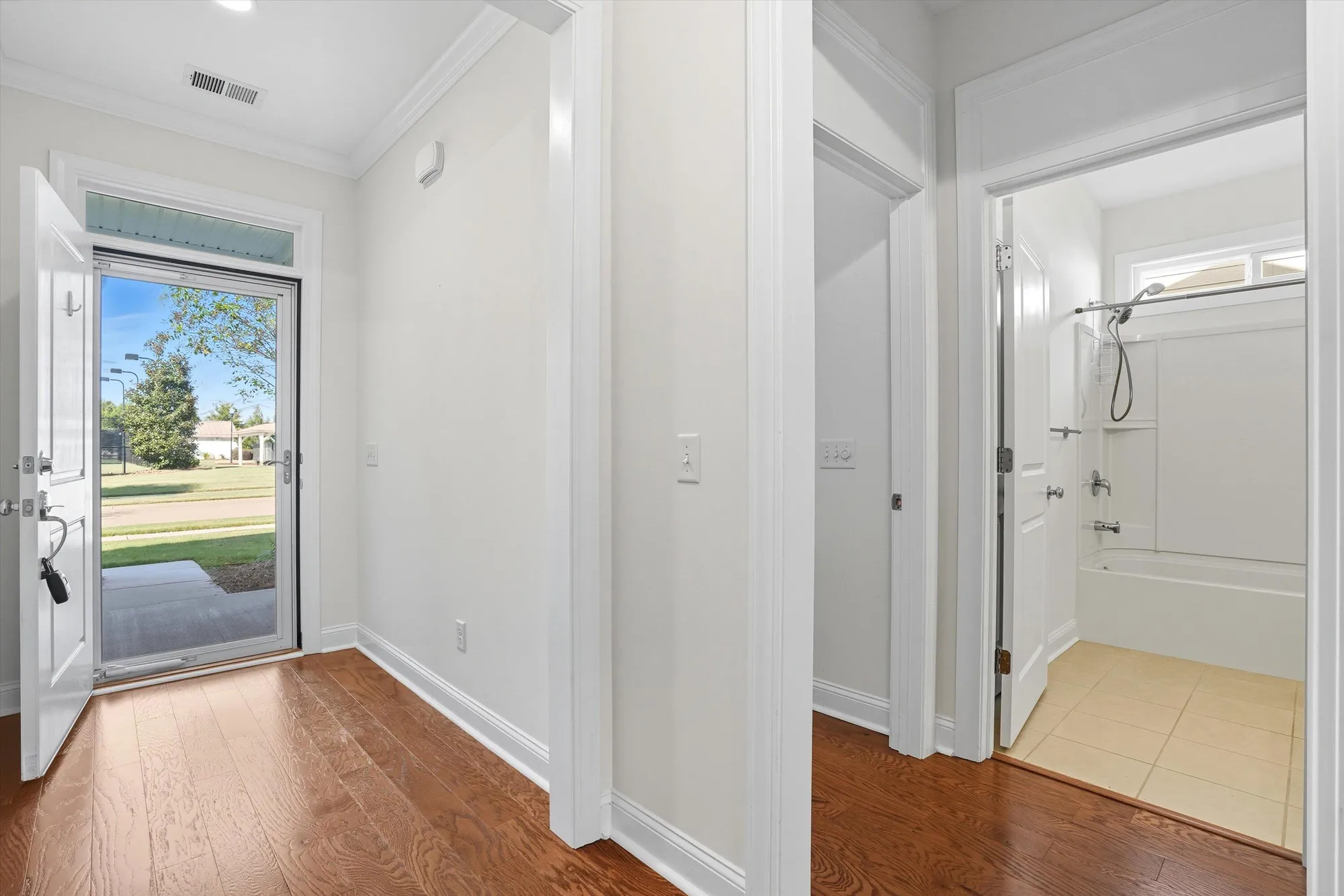 Property Slideshow image 11 of 50 | 5025 song sparrow way, Summerville, SC, 29483