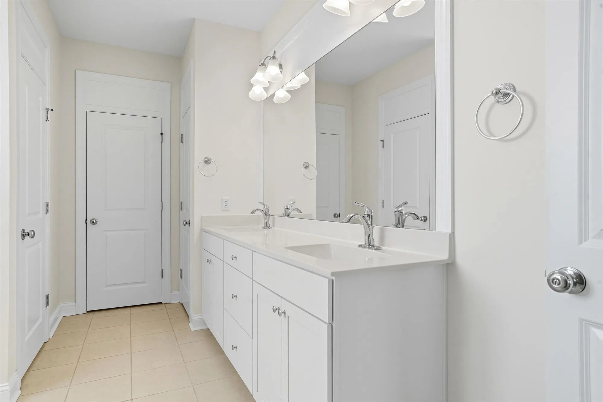 Property Slideshow image 19 of 50 | 5025 song sparrow way, Summerville, SC, 29483