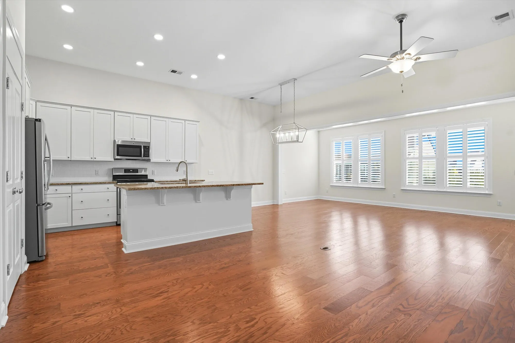 Property Slideshow image 4 of 50 | 5025 song sparrow way, Summerville, SC, 29483