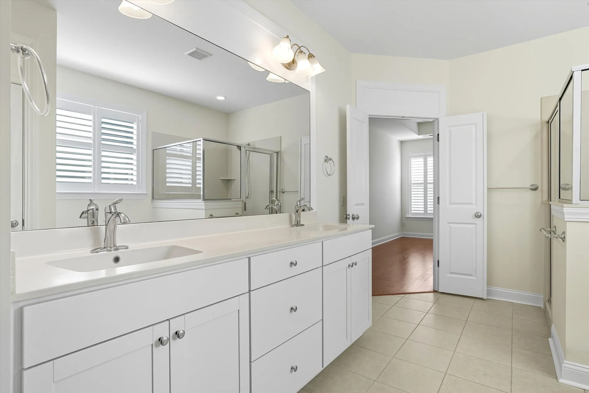 Property Slideshow image 21 of 50 | 5025 song sparrow way, Summerville, SC, 29483