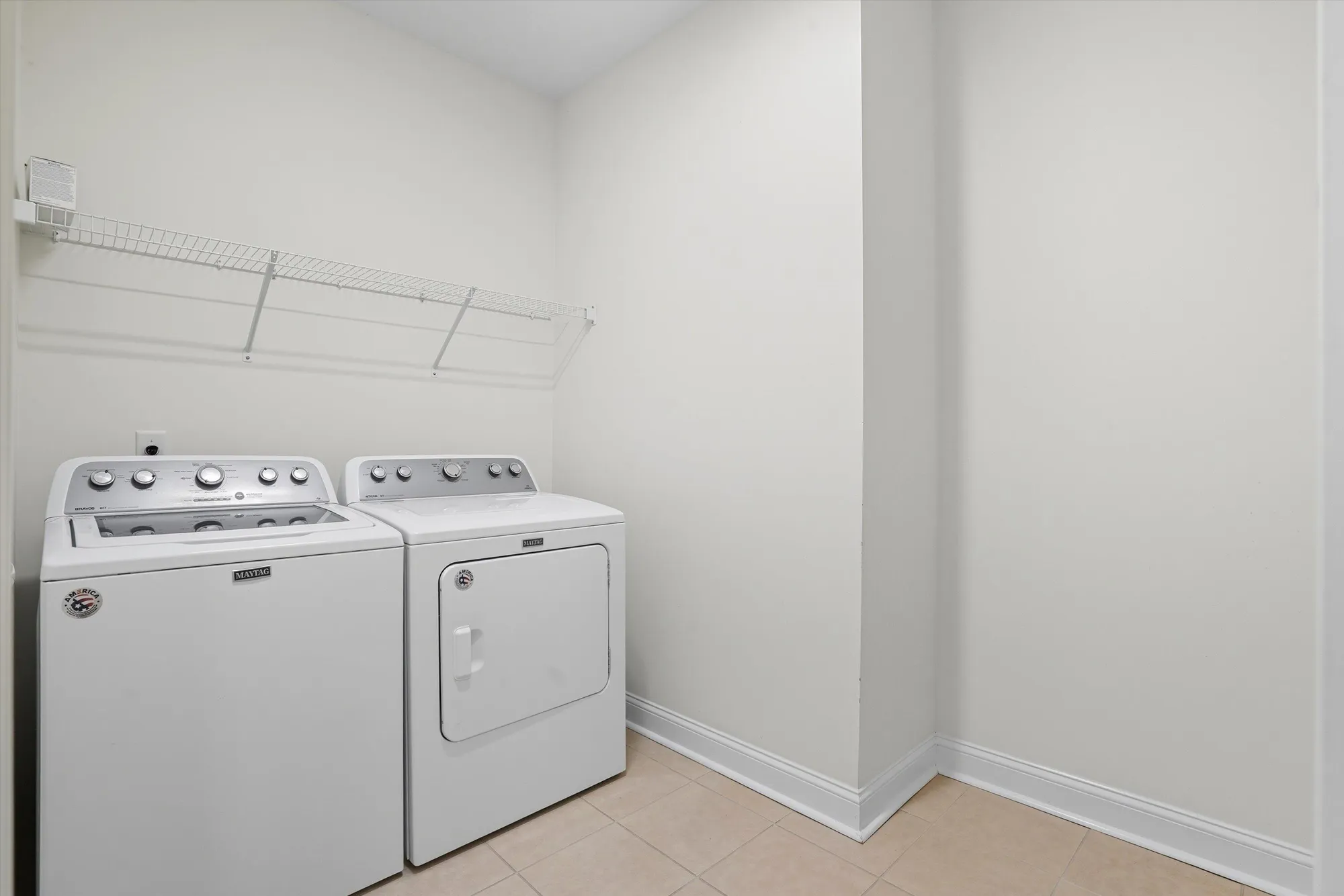 Property Slideshow image 23 of 50 | 5025 song sparrow way, Summerville, SC, 29483