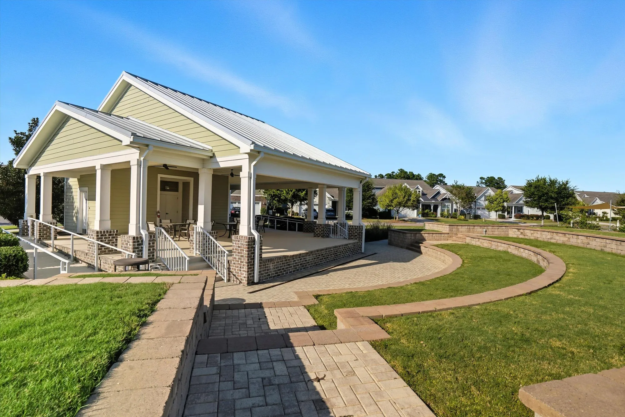 Property Slideshow image 38 of 50 | 5025 song sparrow way, Summerville, SC, 29483