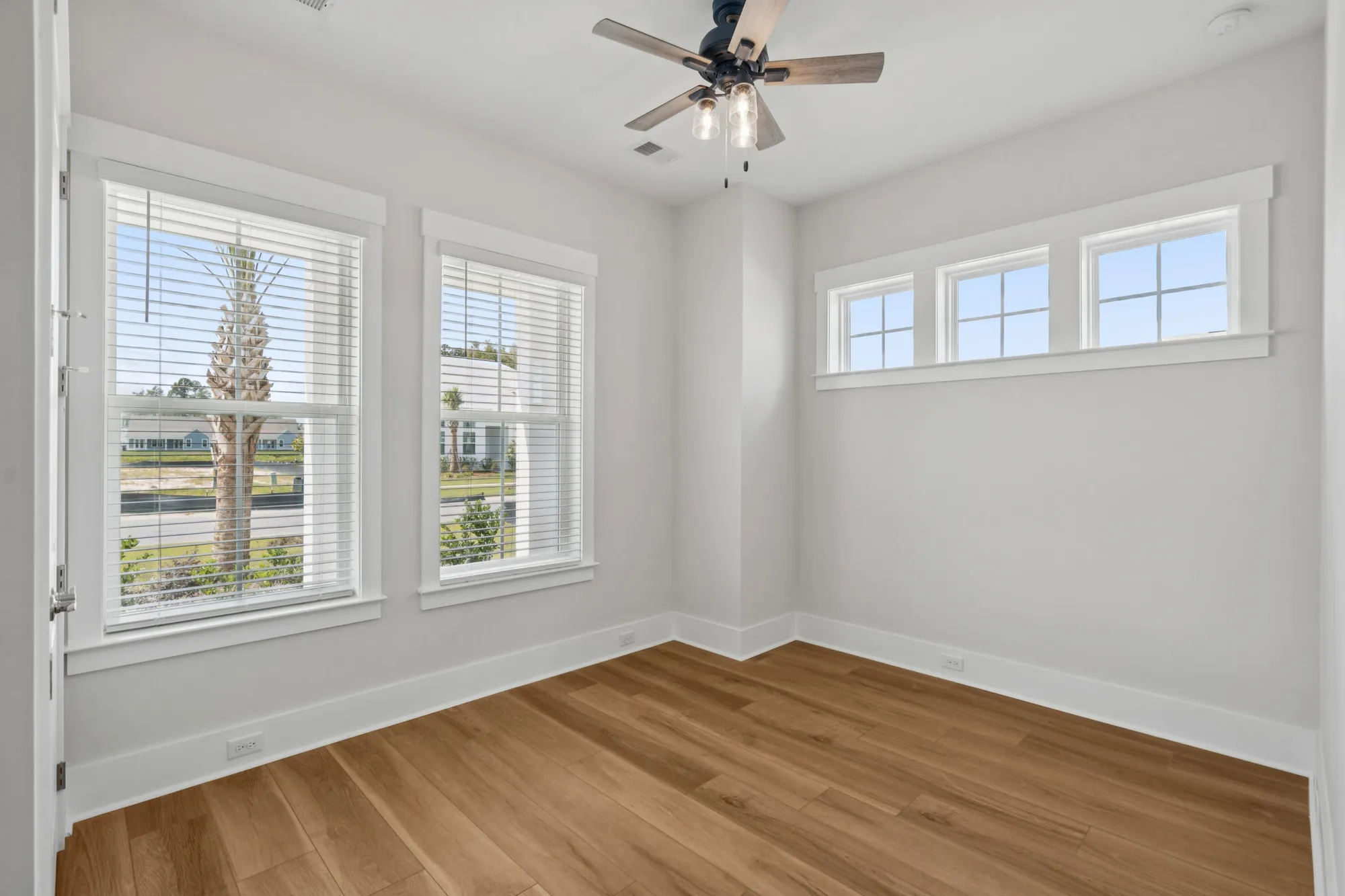 Property Slideshow image 41 of 81 | 422 evening glow ln, Summerville, SC, 29486