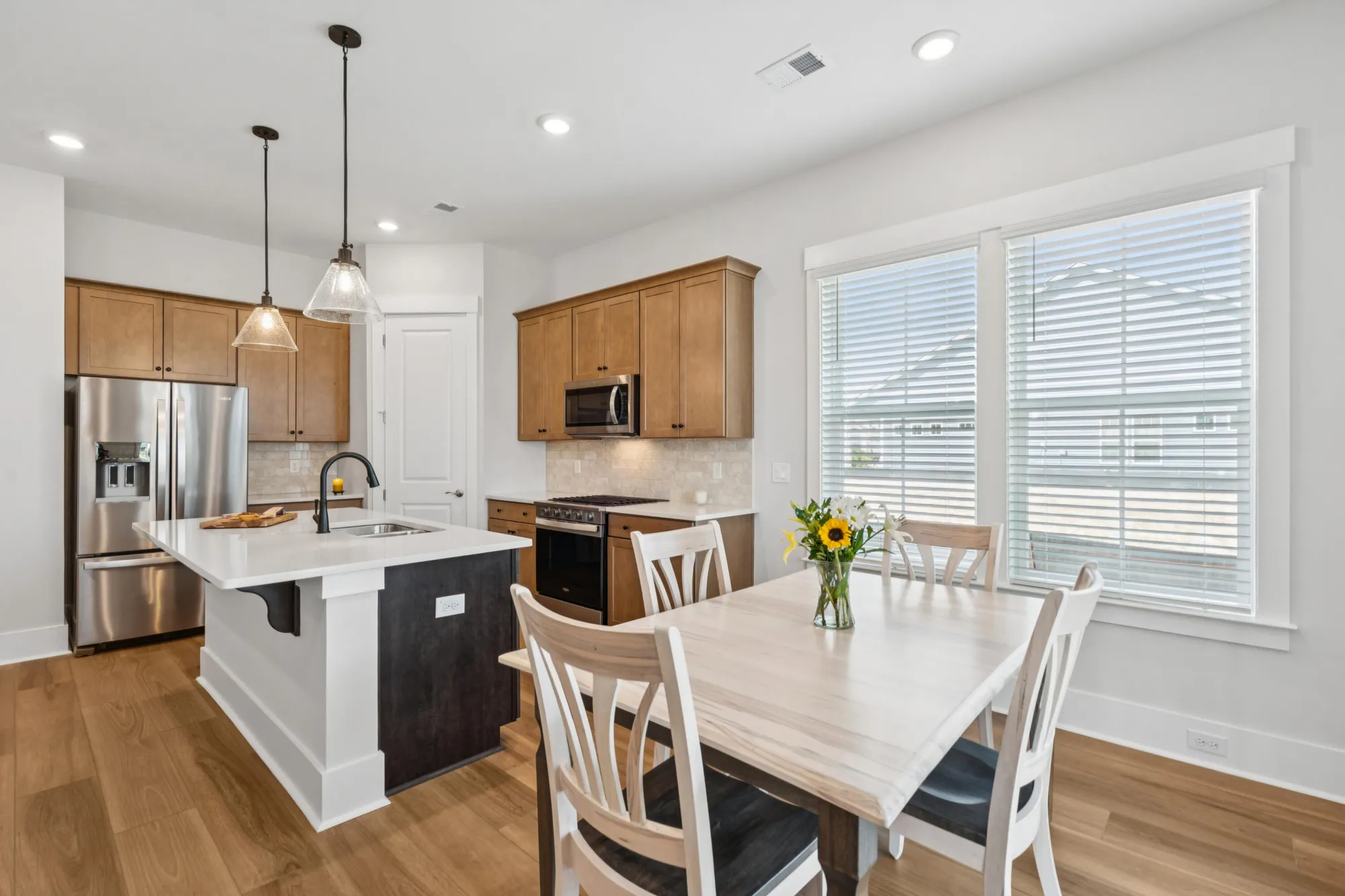 Property Slideshow image 18 of 81 | 422 evening glow ln, Summerville, SC, 29486