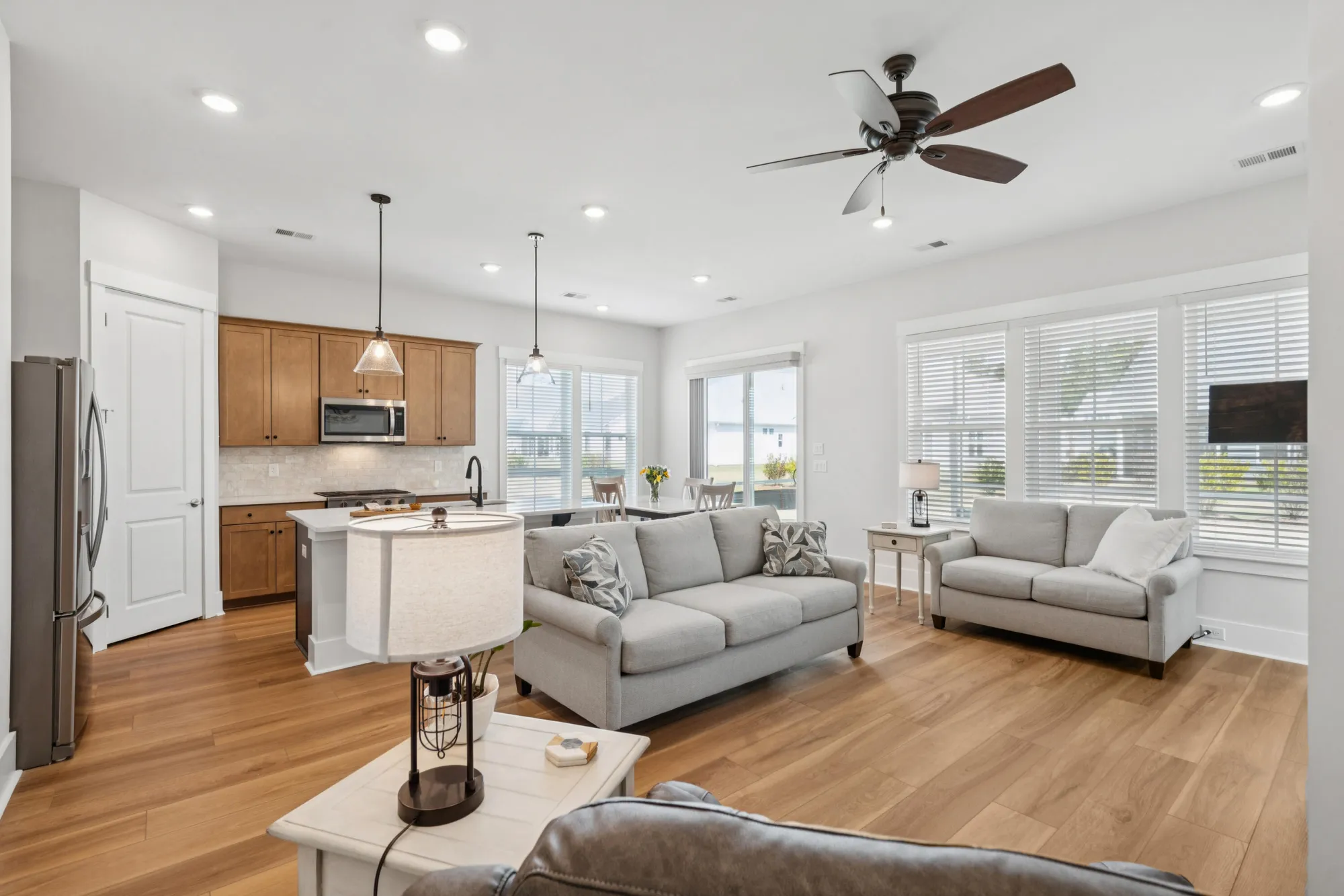 Property Slideshow image 6 of 81 | 422 evening glow ln, Summerville, SC, 29486