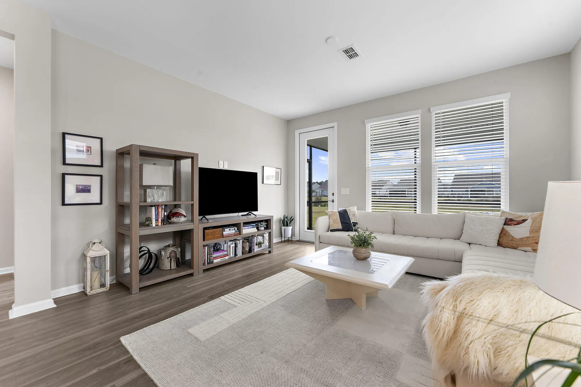 Property Slideshow image 18 of 50 | 351 dahlia row dr, Summerville, SC, 29486