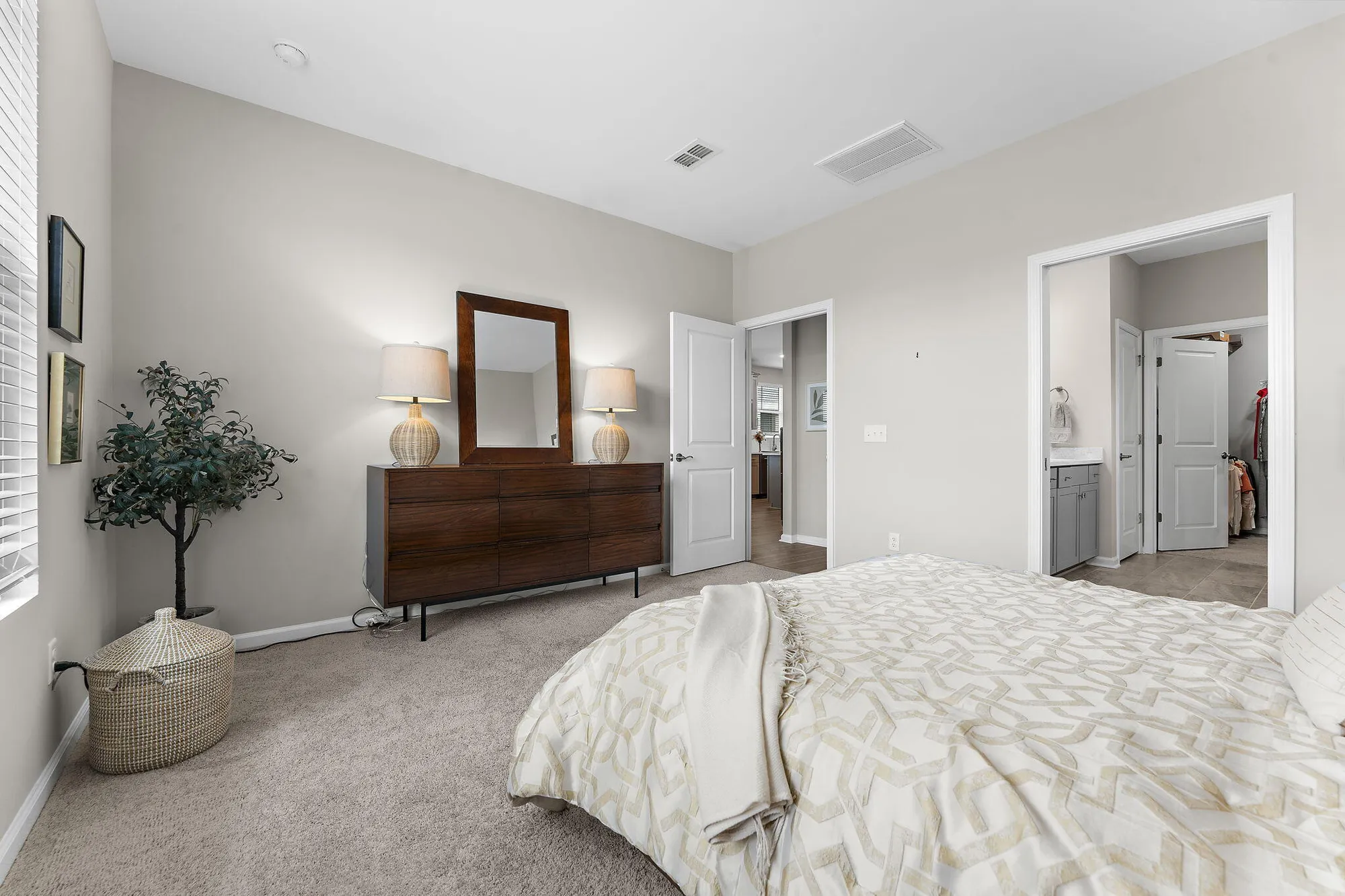 Property Slideshow image 22 of 50 | 351 dahlia row dr, Summerville, SC, 29486