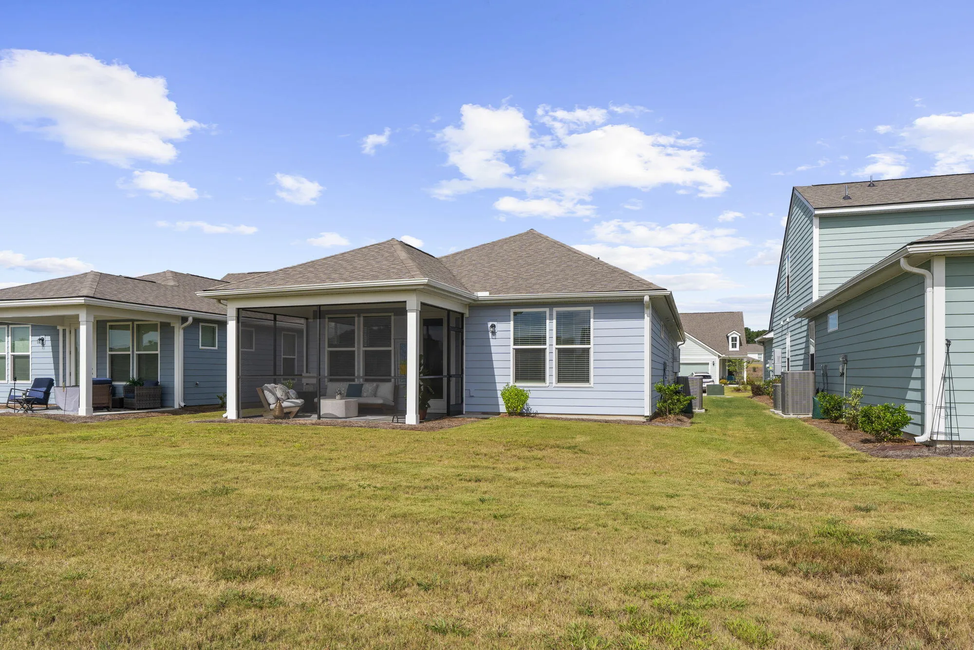 Property Slideshow image 36 of 50 | 351 dahlia row dr, Summerville, SC, 29486