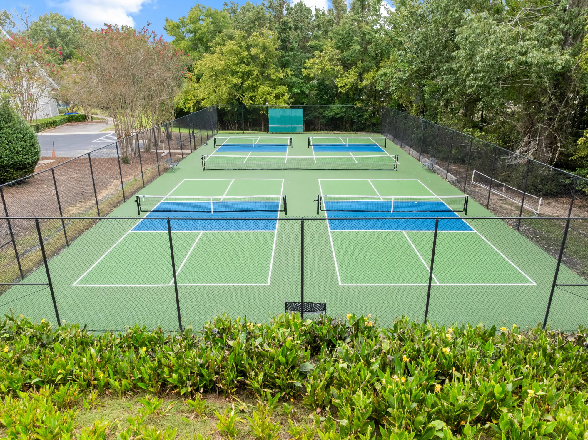 Property Slideshow image 21 of 24 | 9090 hadley ct, North Charleston, SC, 29406