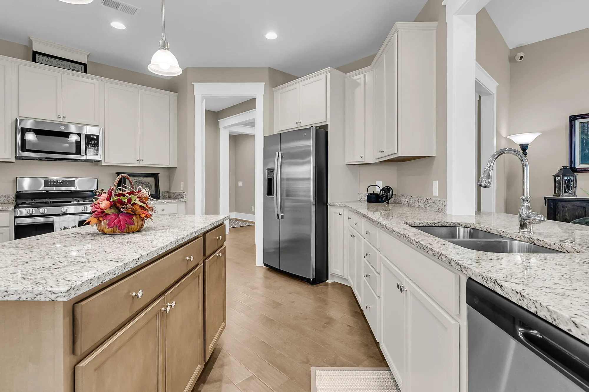 Property Slideshow image 6 of 72 | 4029 wood violet ln, Summerville, SC, 29483