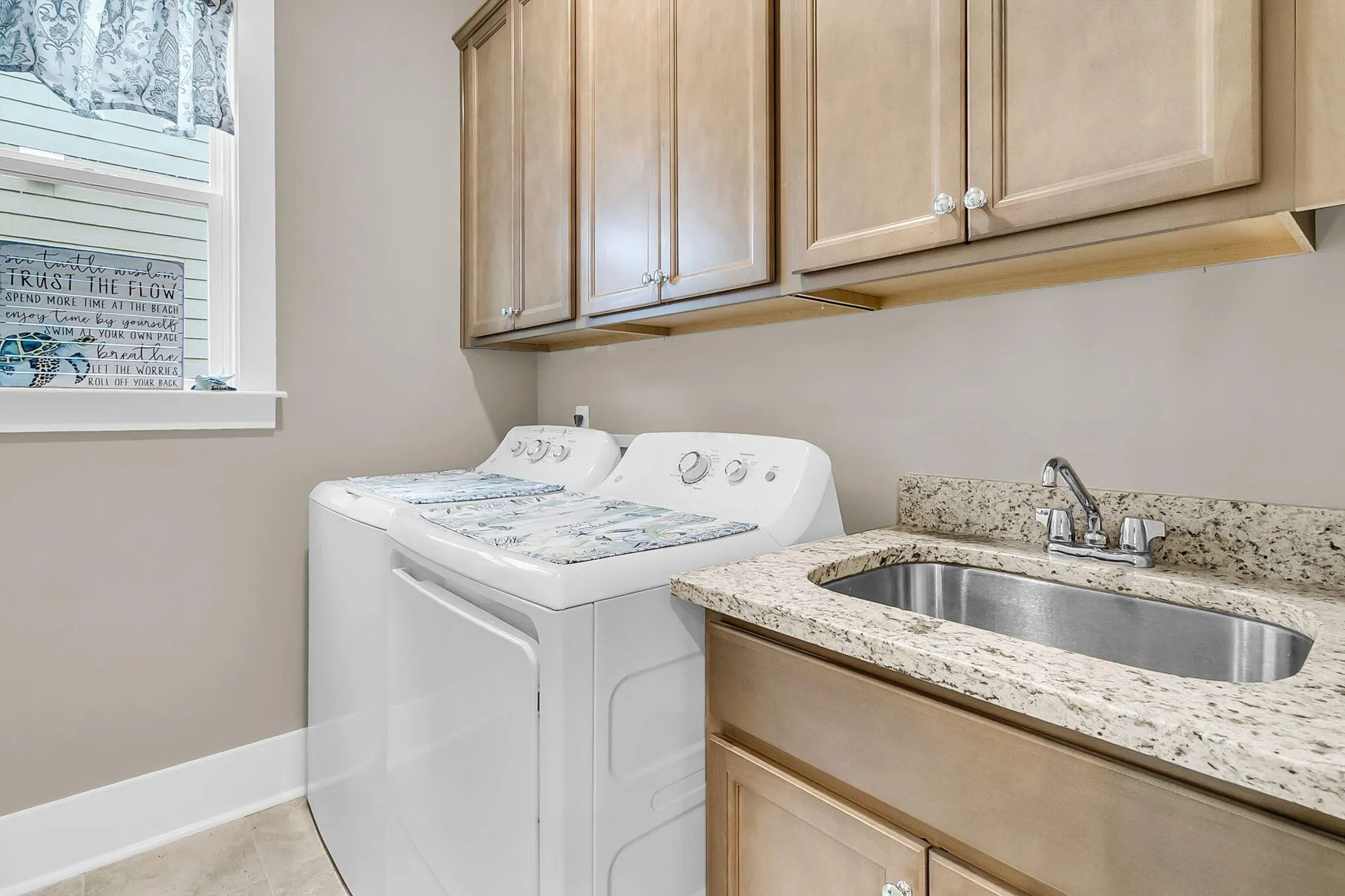 Property Slideshow image 34 of 72 | 4029 wood violet ln, Summerville, SC, 29483