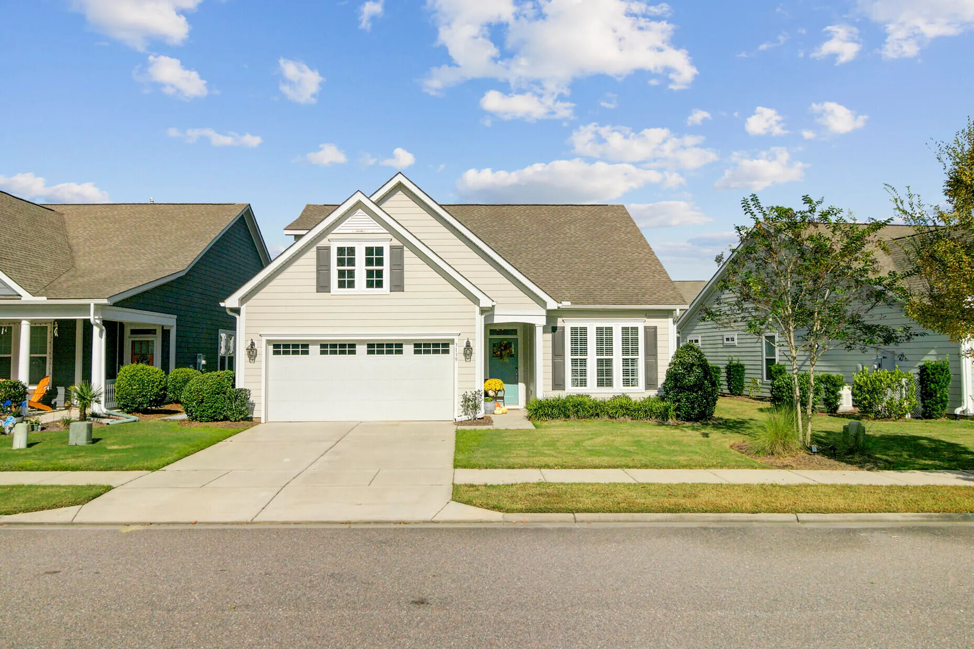 Property Slideshow image 2 of 57 | 3139 cross vine ln, Summerville, SC, 29483