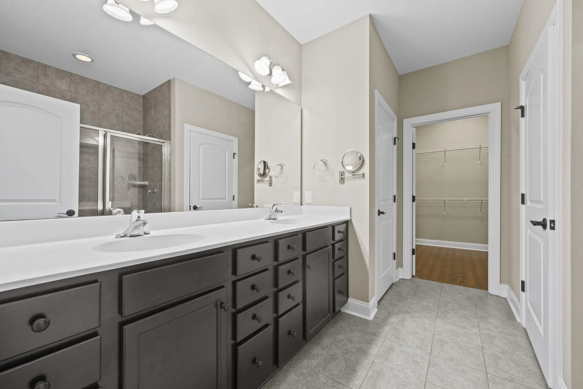 Property Slideshow image 21 of 39 | 421 four seasons blvd, Summerville, SC, 29486