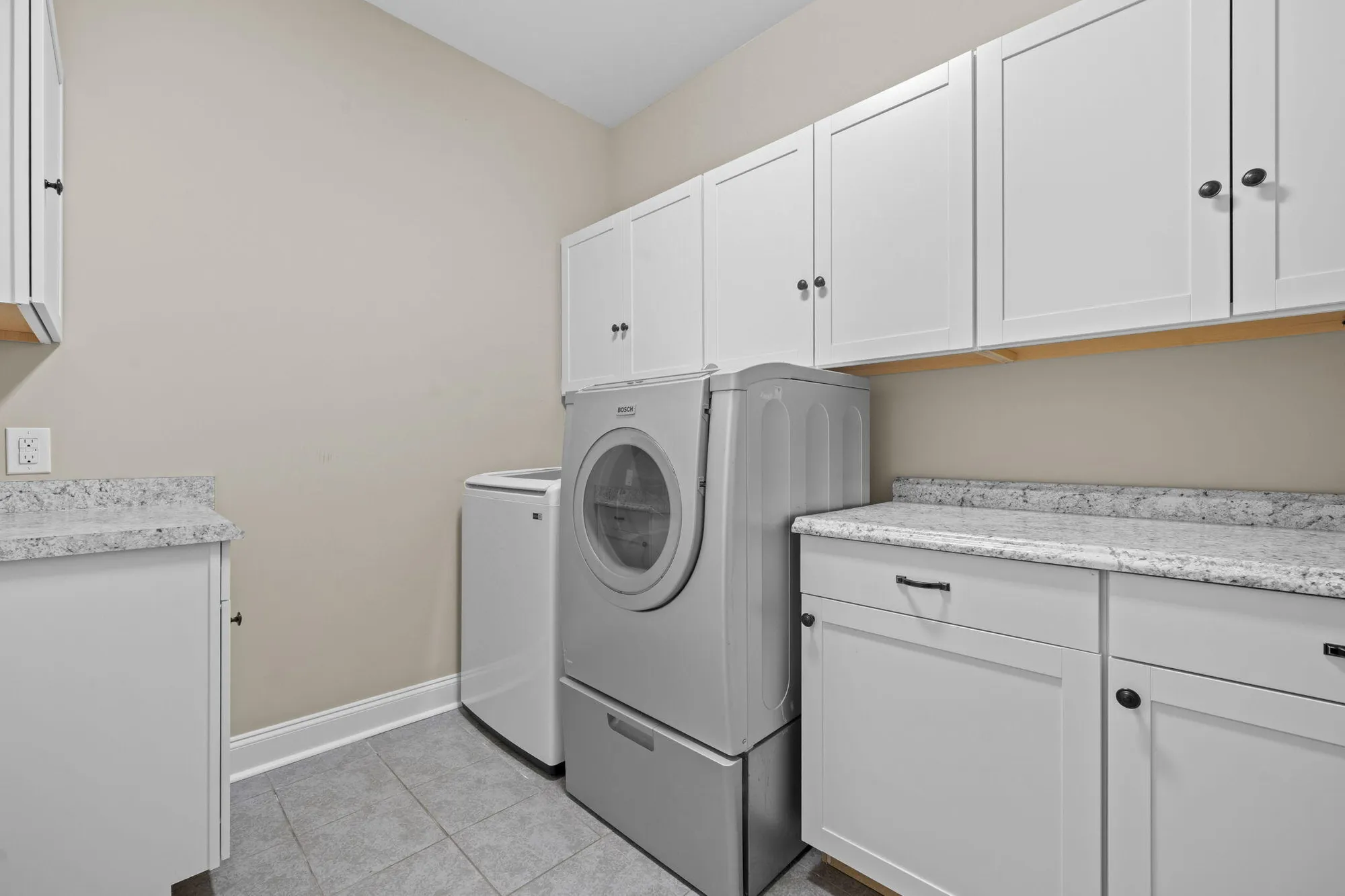 Property Slideshow image 27 of 39 | 421 four seasons blvd, Summerville, SC, 29486