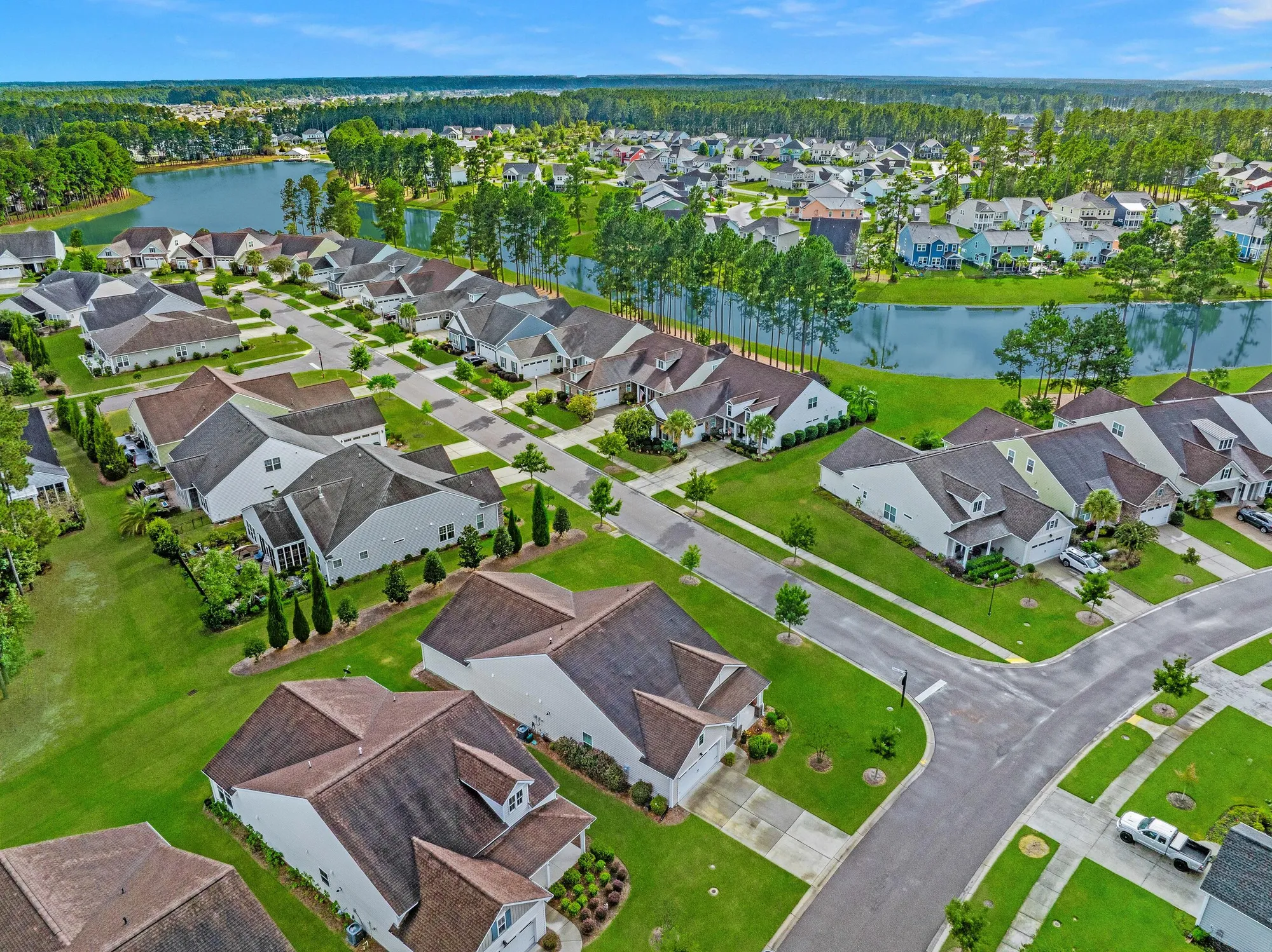 Property Slideshow image 34 of 39 | 421 four seasons blvd, Summerville, SC, 29486