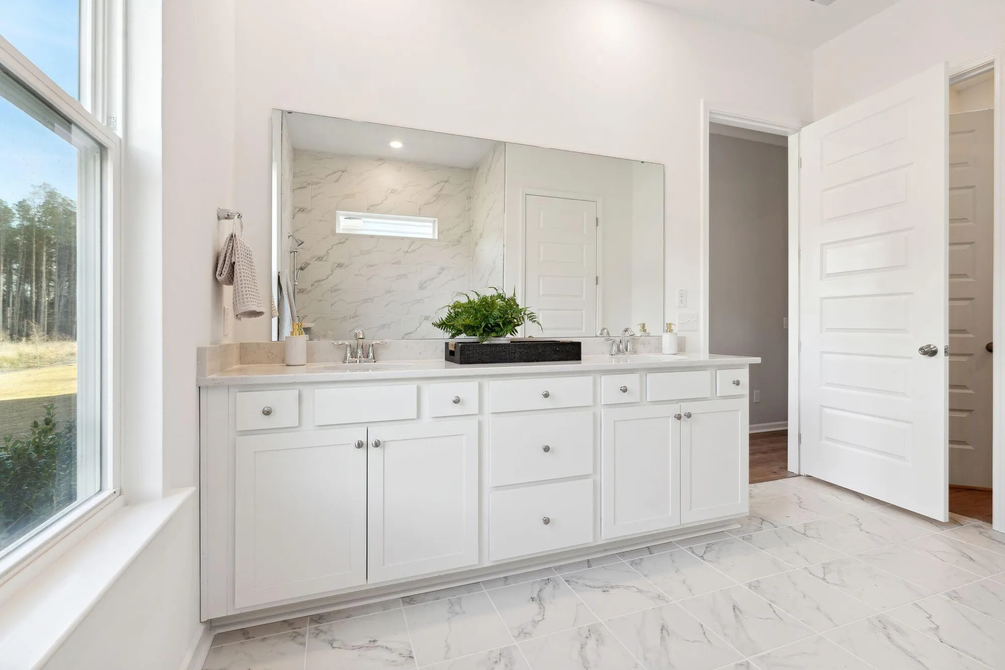 Property Slideshow image 12 of 31 | 1674 locals st, Summerville, SC, 29485